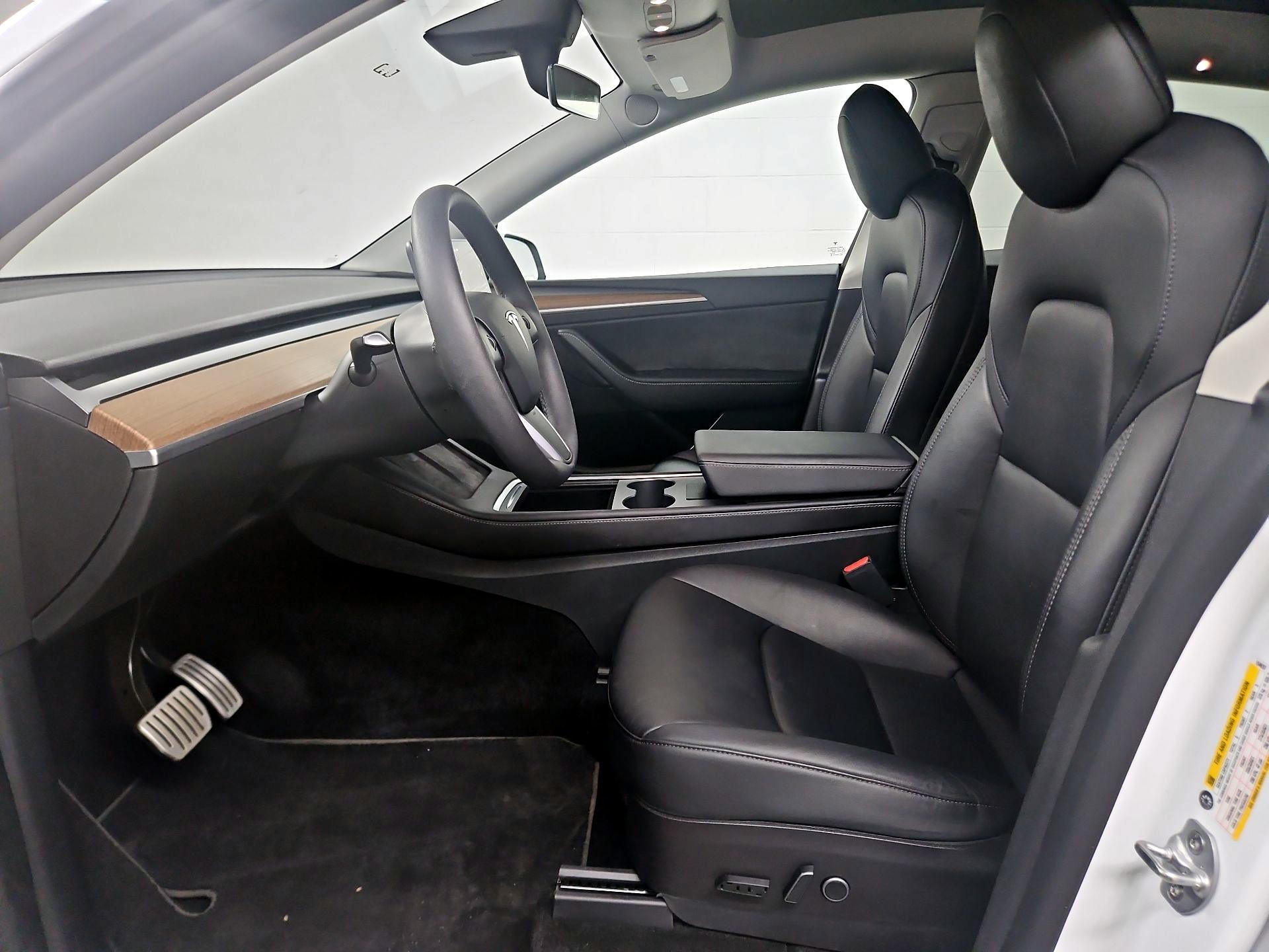 Thumbnail: 2022 Tesla Model Y - 11