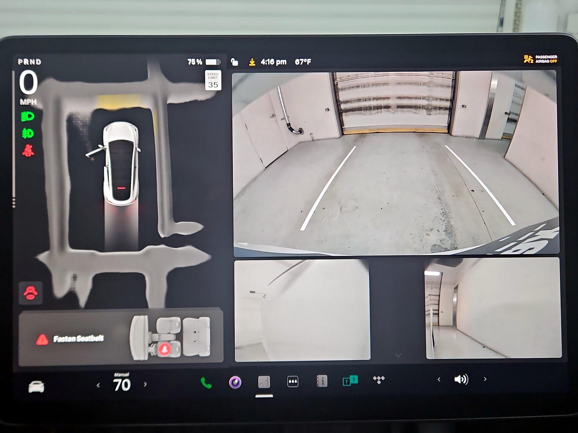 Thumbnail: 2022 Tesla Model Y - 14