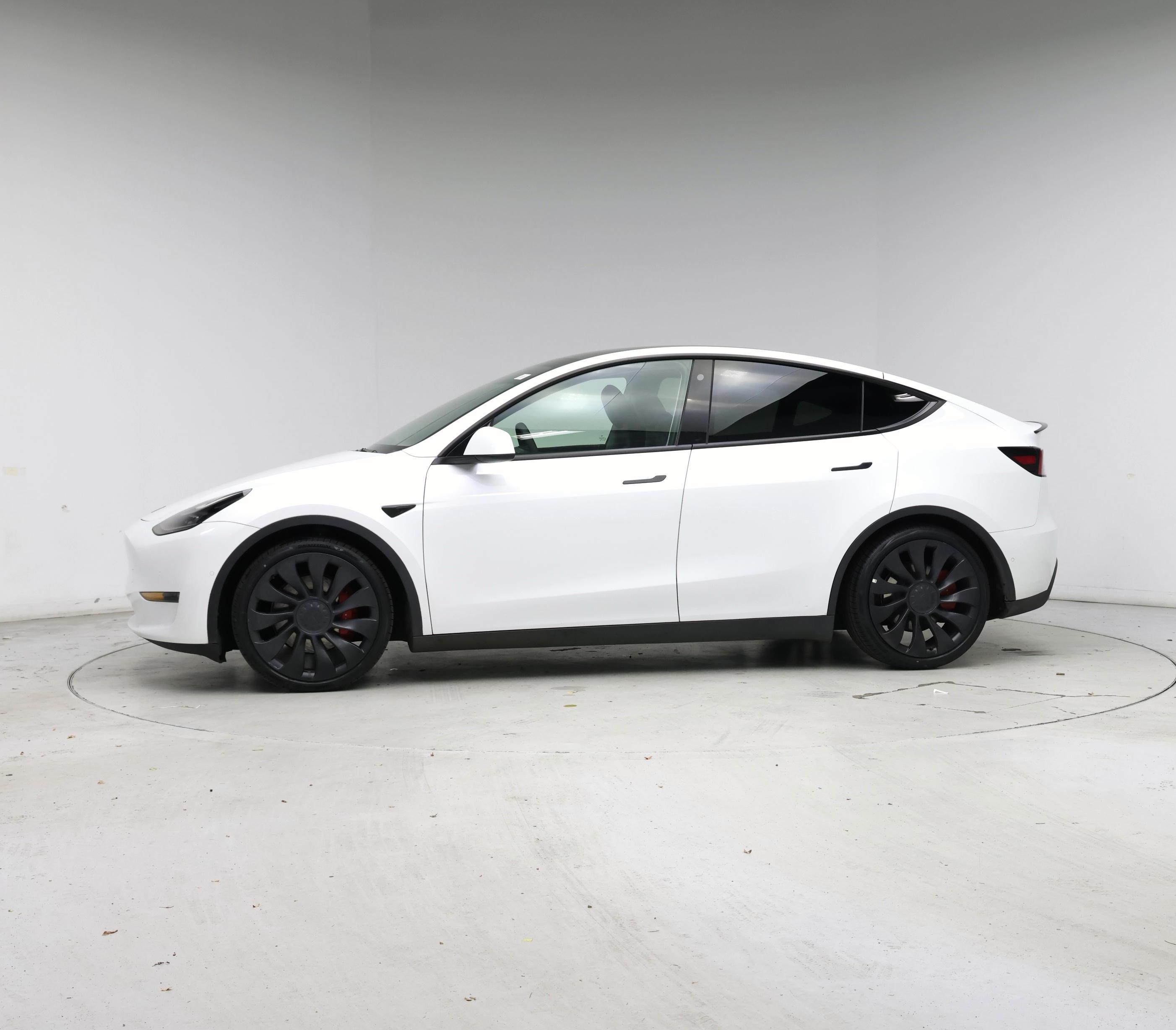 Thumbnail: 2022 Tesla Model Y - 3