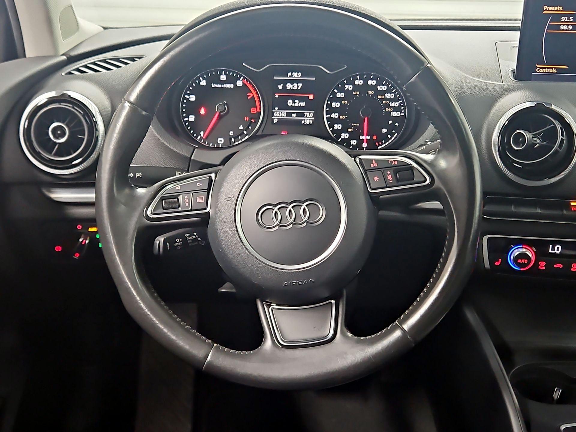 Thumbnail: 2015 Audi A3 - 10