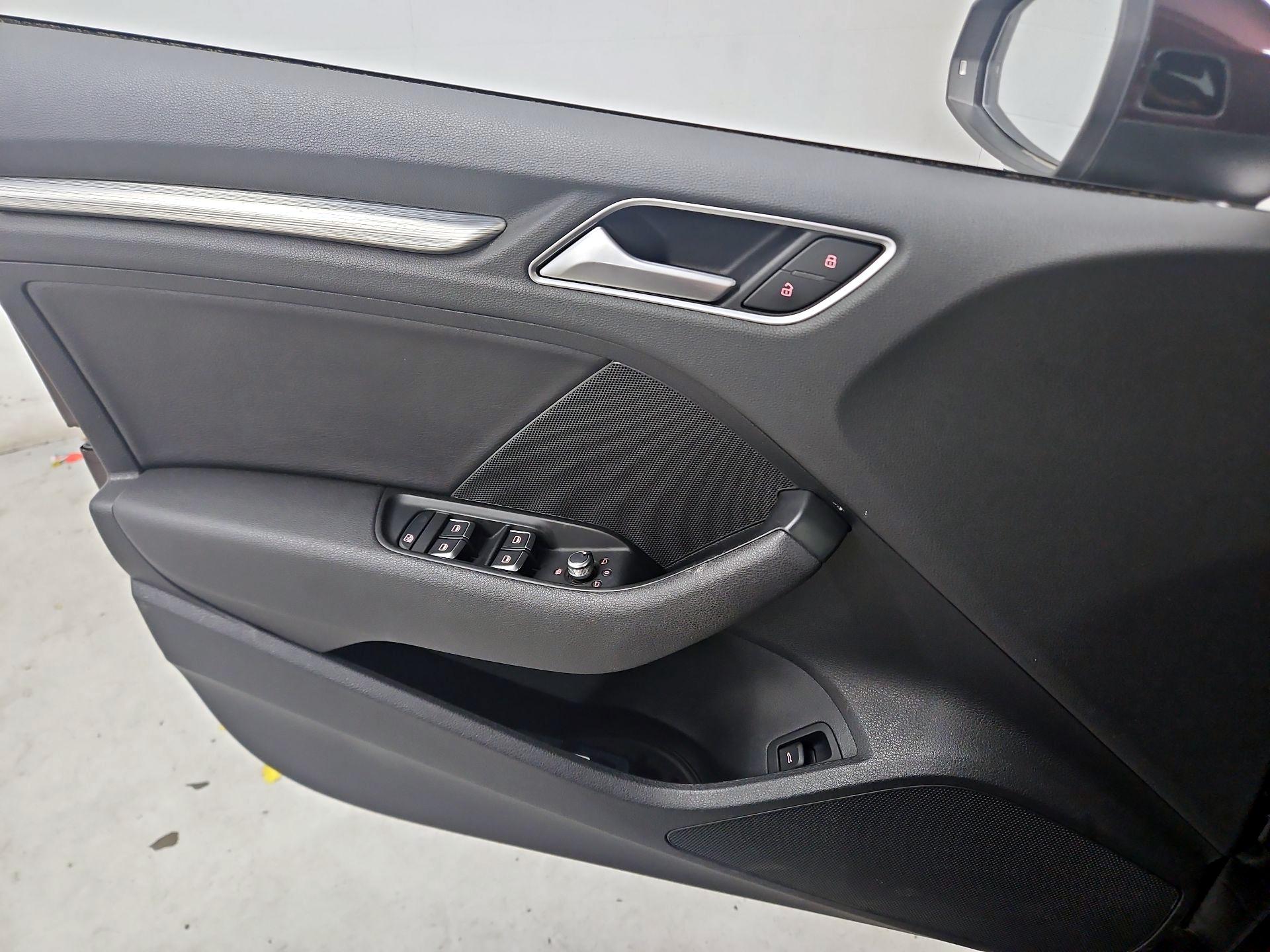 Thumbnail: 2015 Audi A3 - 12