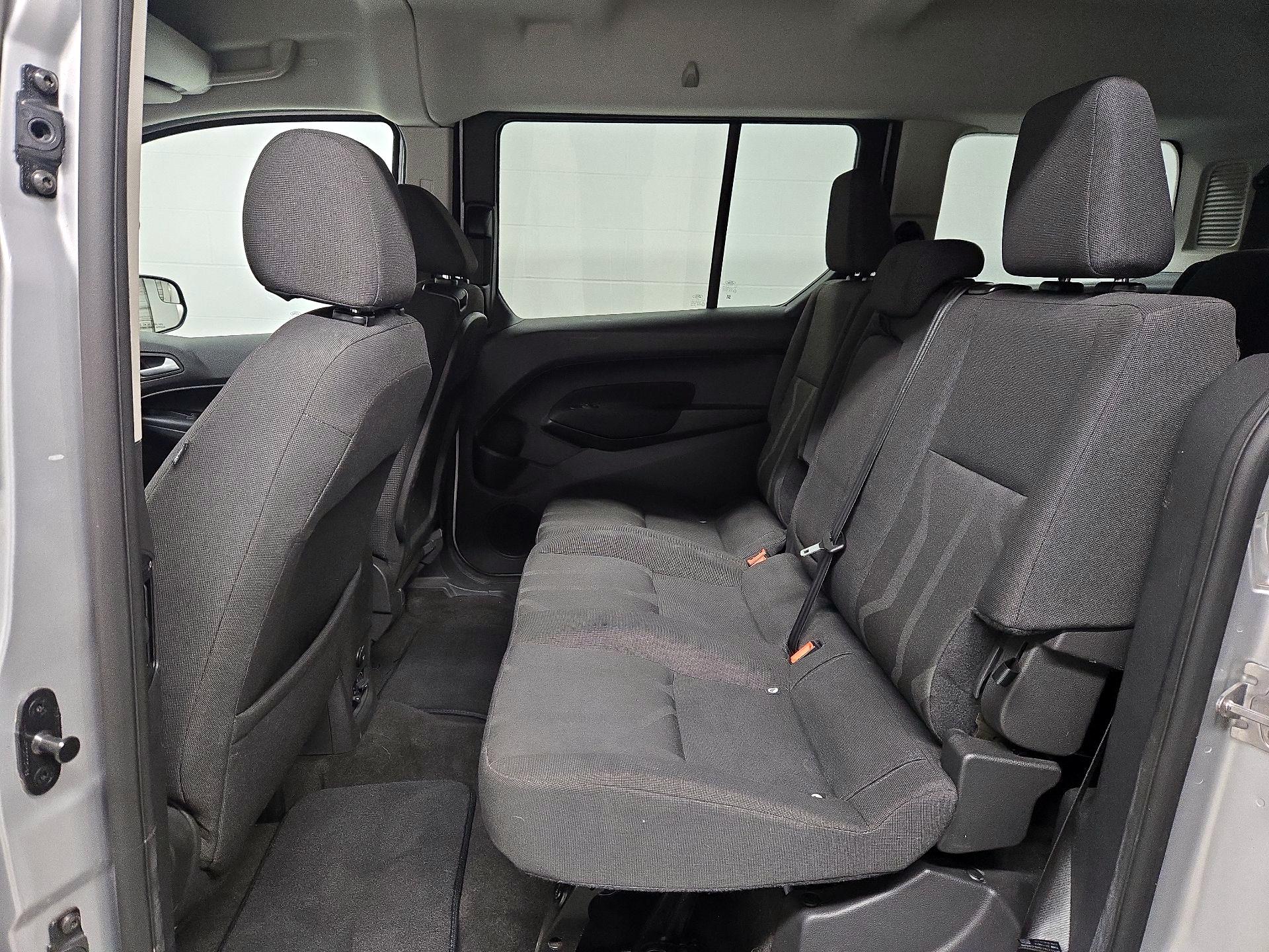 Thumbnail: 2015 Ford Transit Series - 19