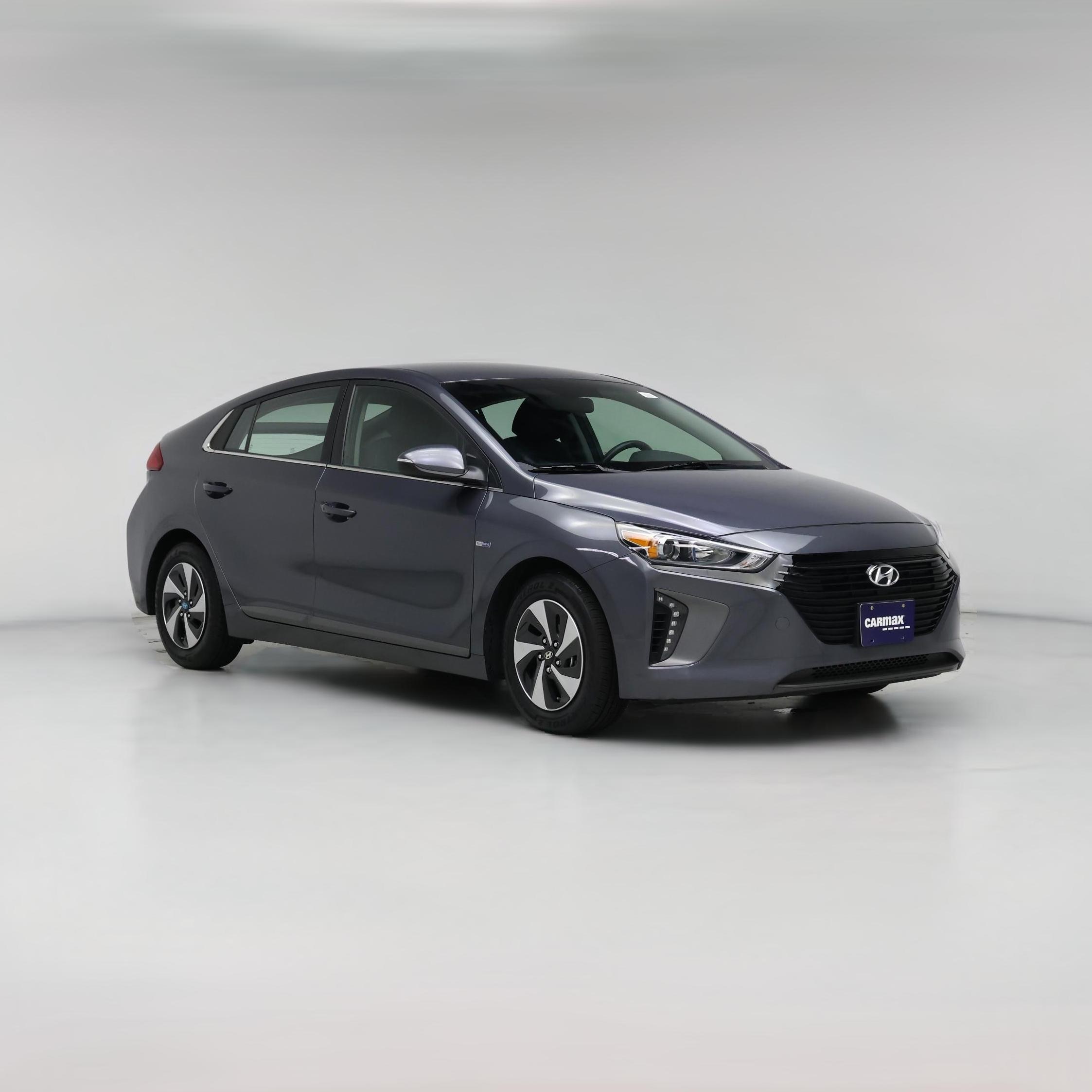 Thumbnail: 2018 Hyundai Ioniq - 1