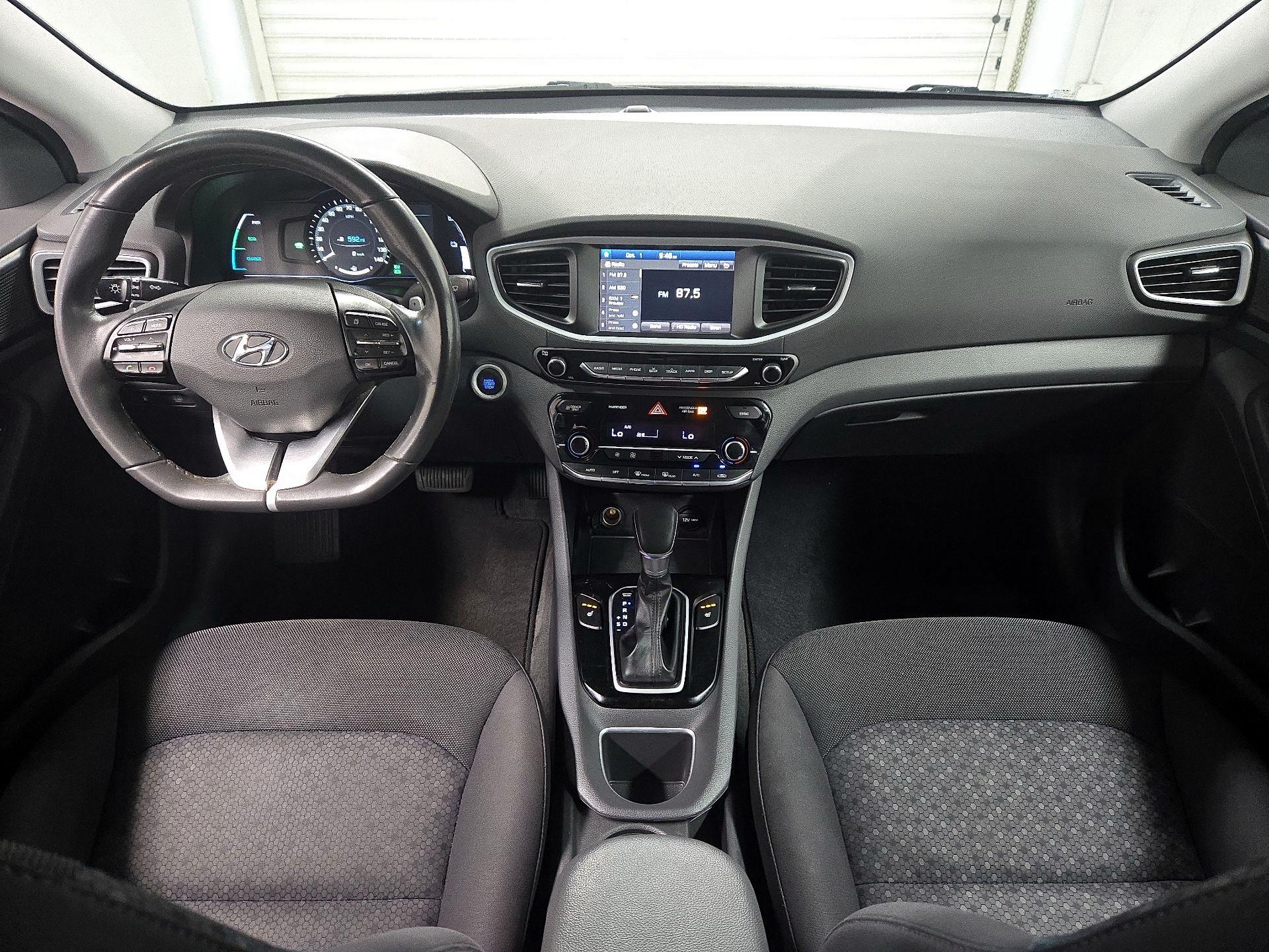Thumbnail: 2018 Hyundai Ioniq - 9