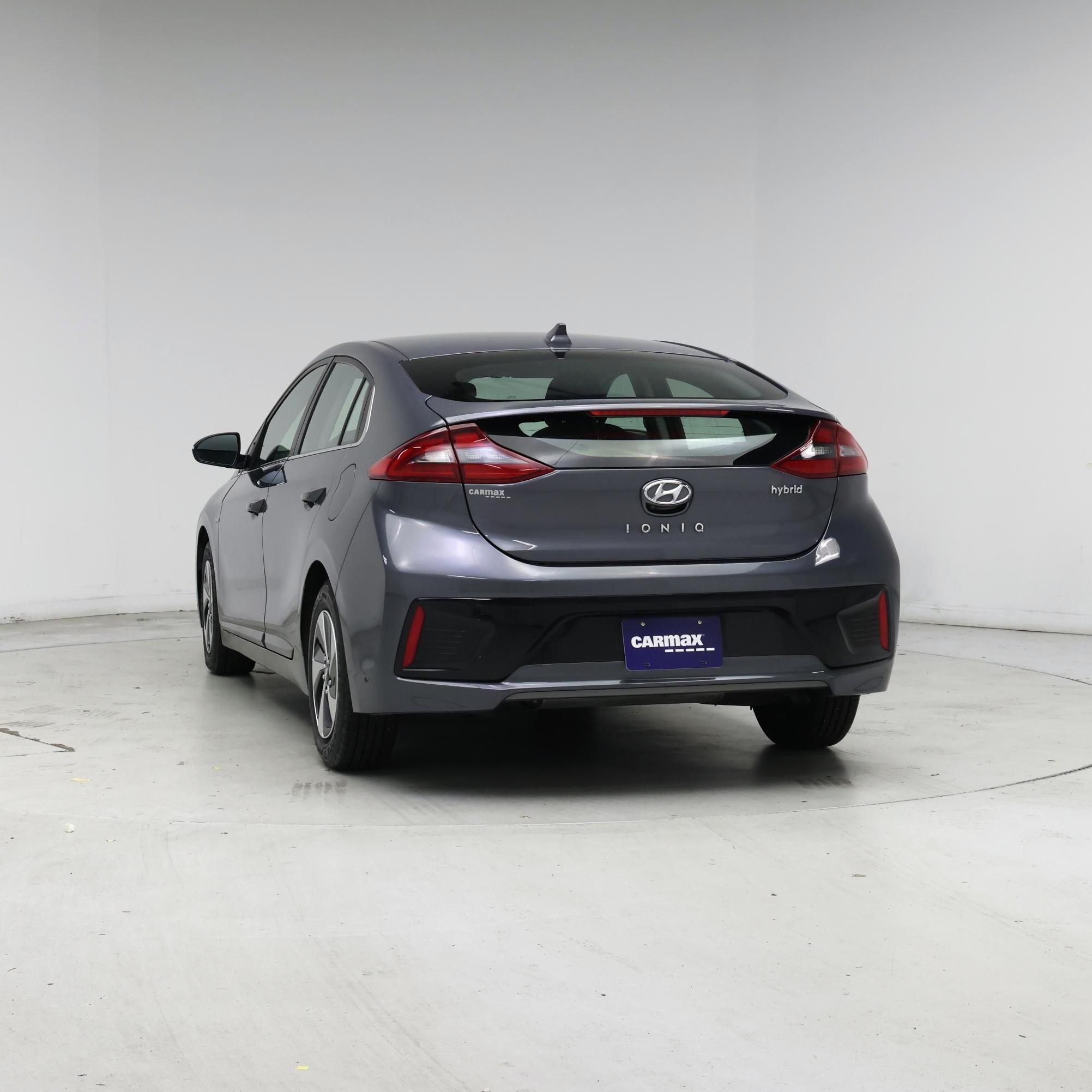 Thumbnail: 2018 Hyundai Ioniq - 6
