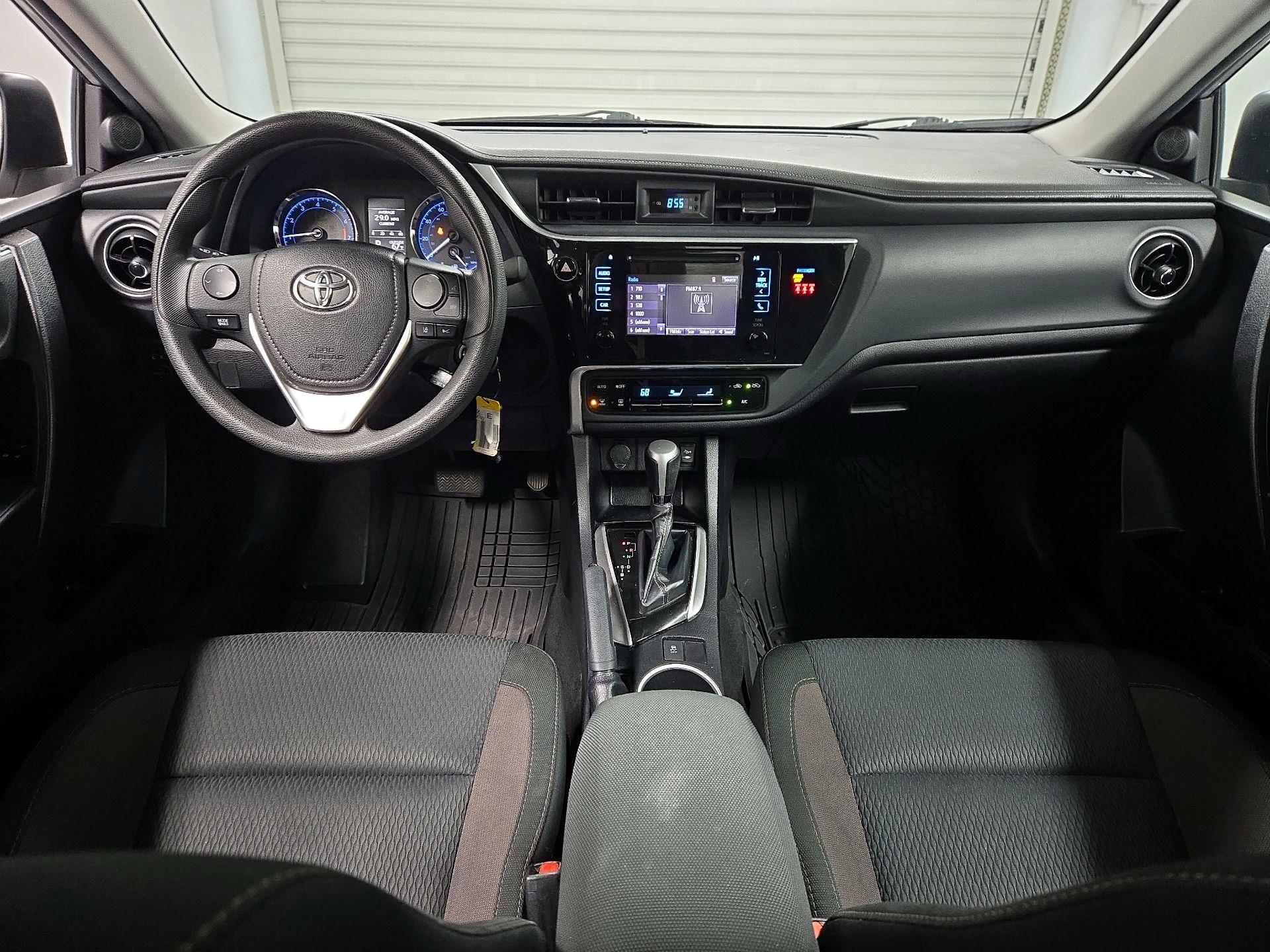 Thumbnail: 2018 Toyota Corolla - 9
