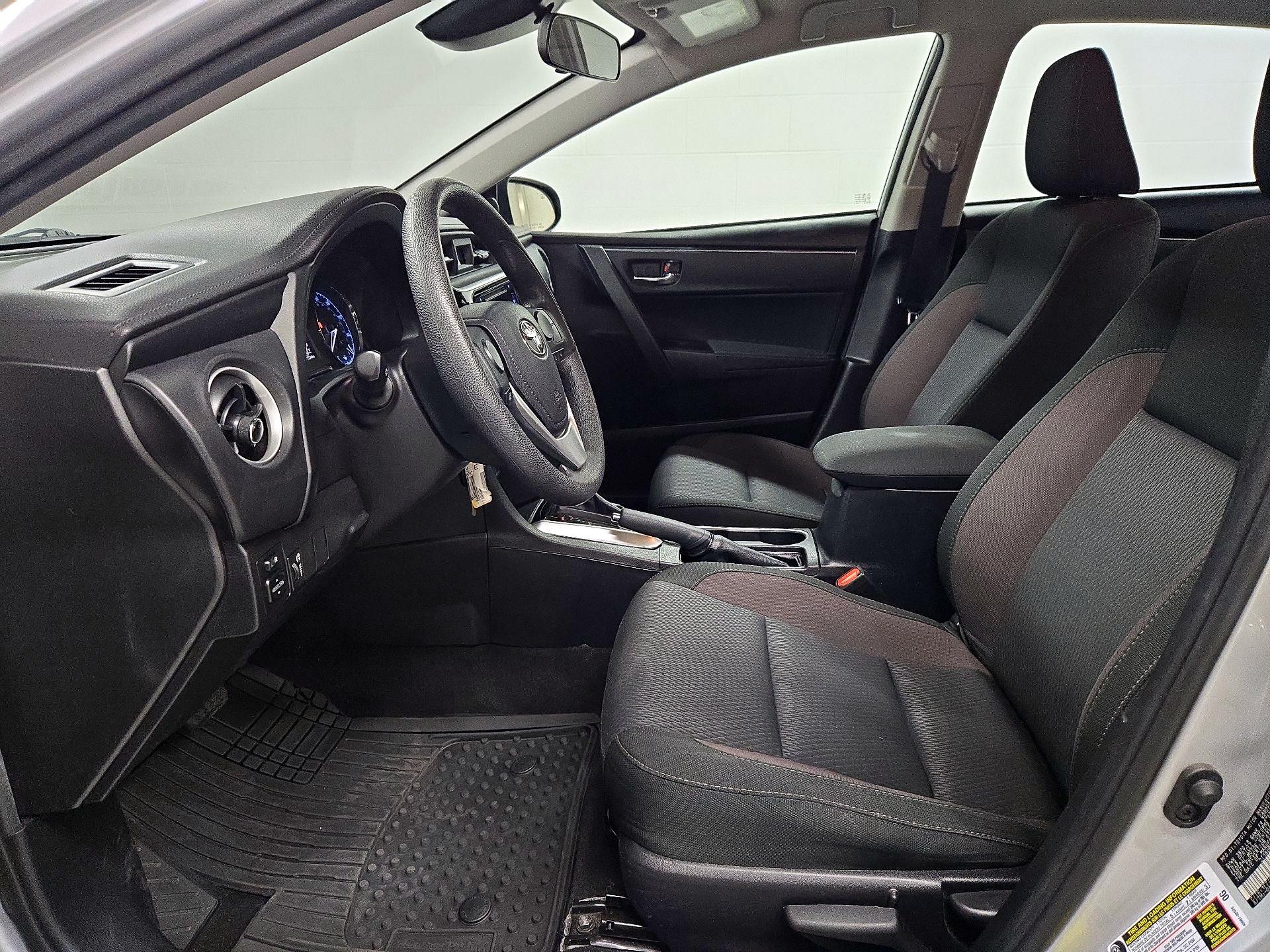 Thumbnail: 2018 Toyota Corolla - 11