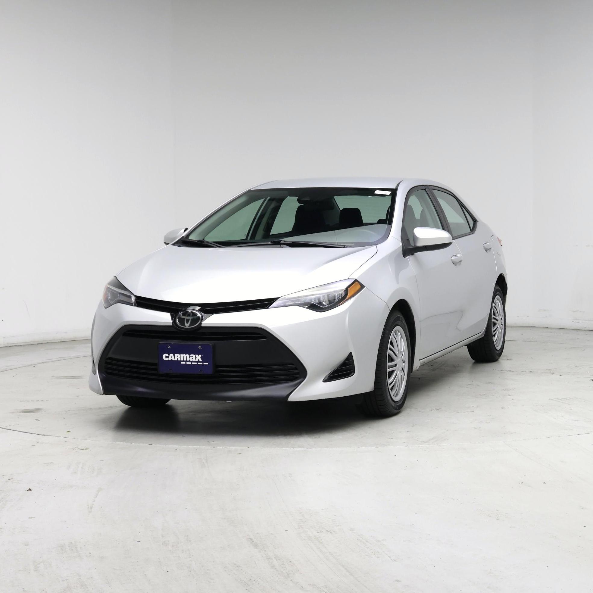 Thumbnail: 2018 Toyota Corolla - 4