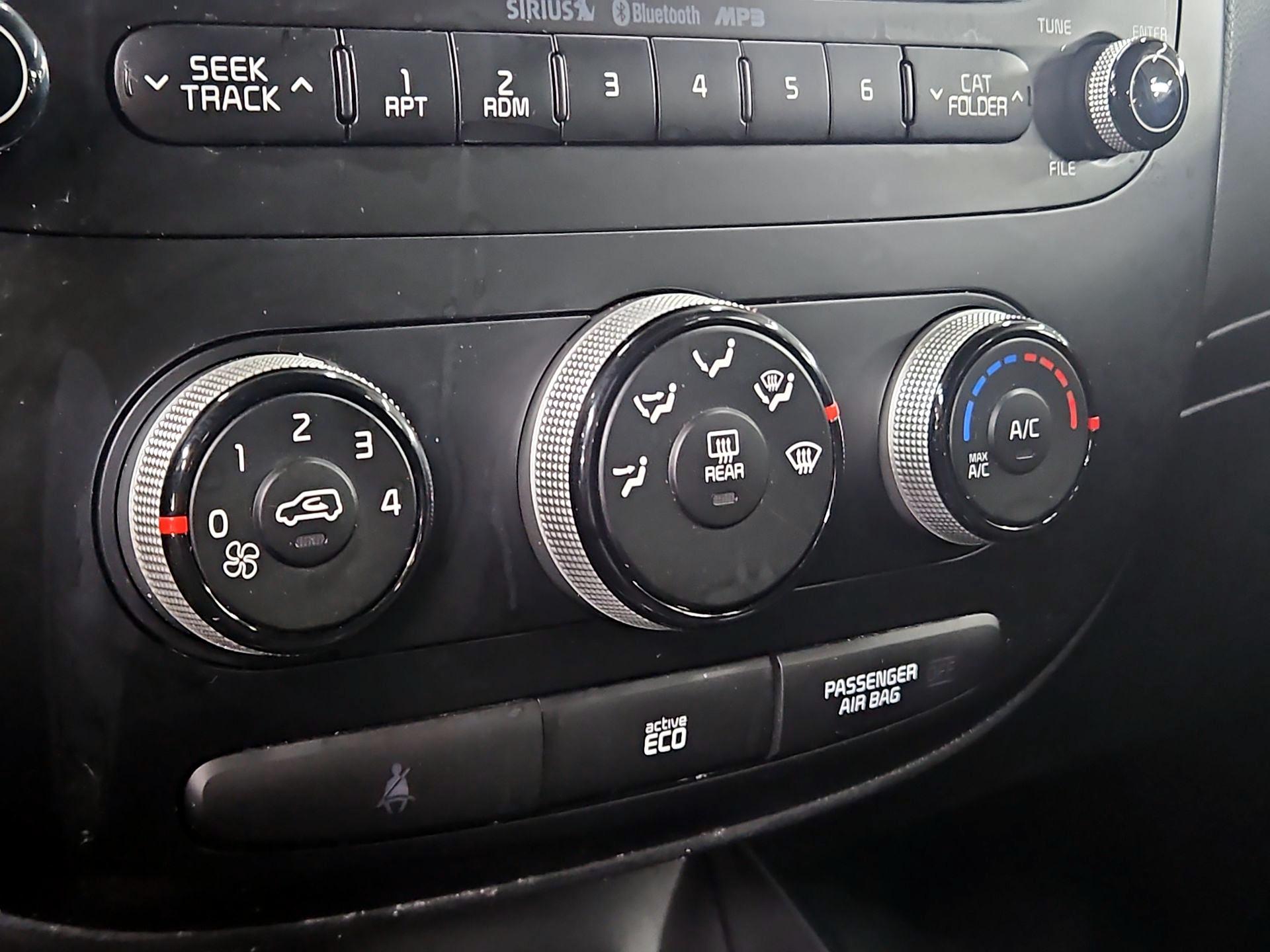 Thumbnail: 2016 Kia Soul - 15