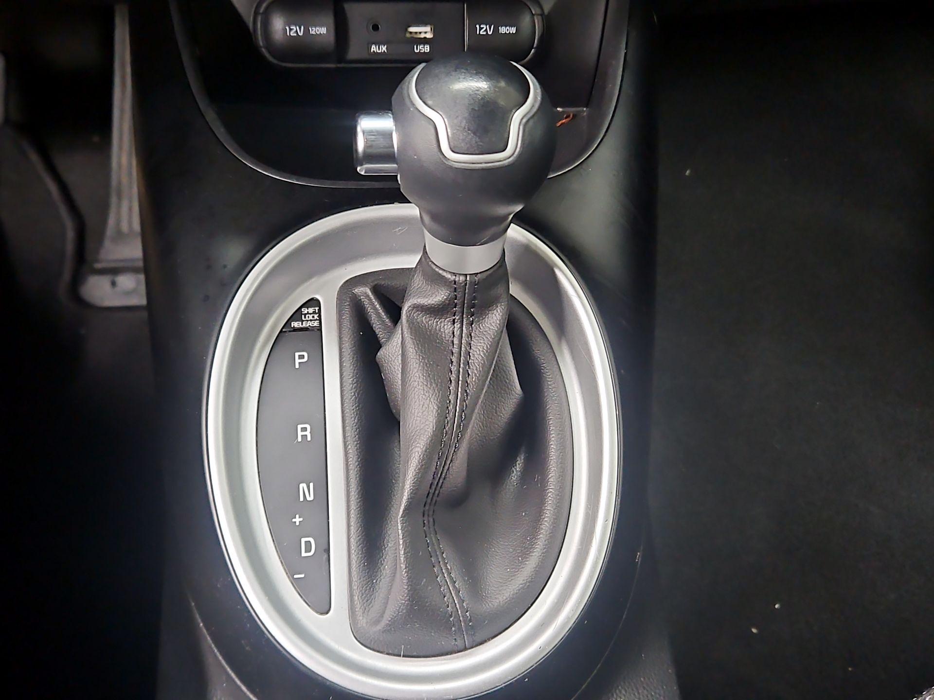 Thumbnail: 2016 Kia Soul - 16