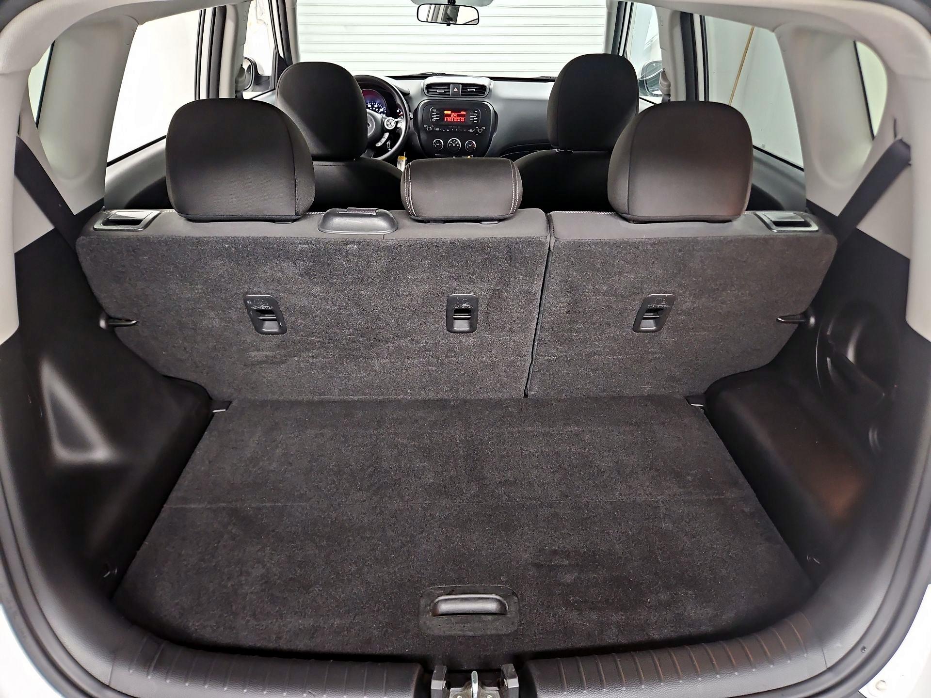 Thumbnail: 2016 Kia Soul - 19