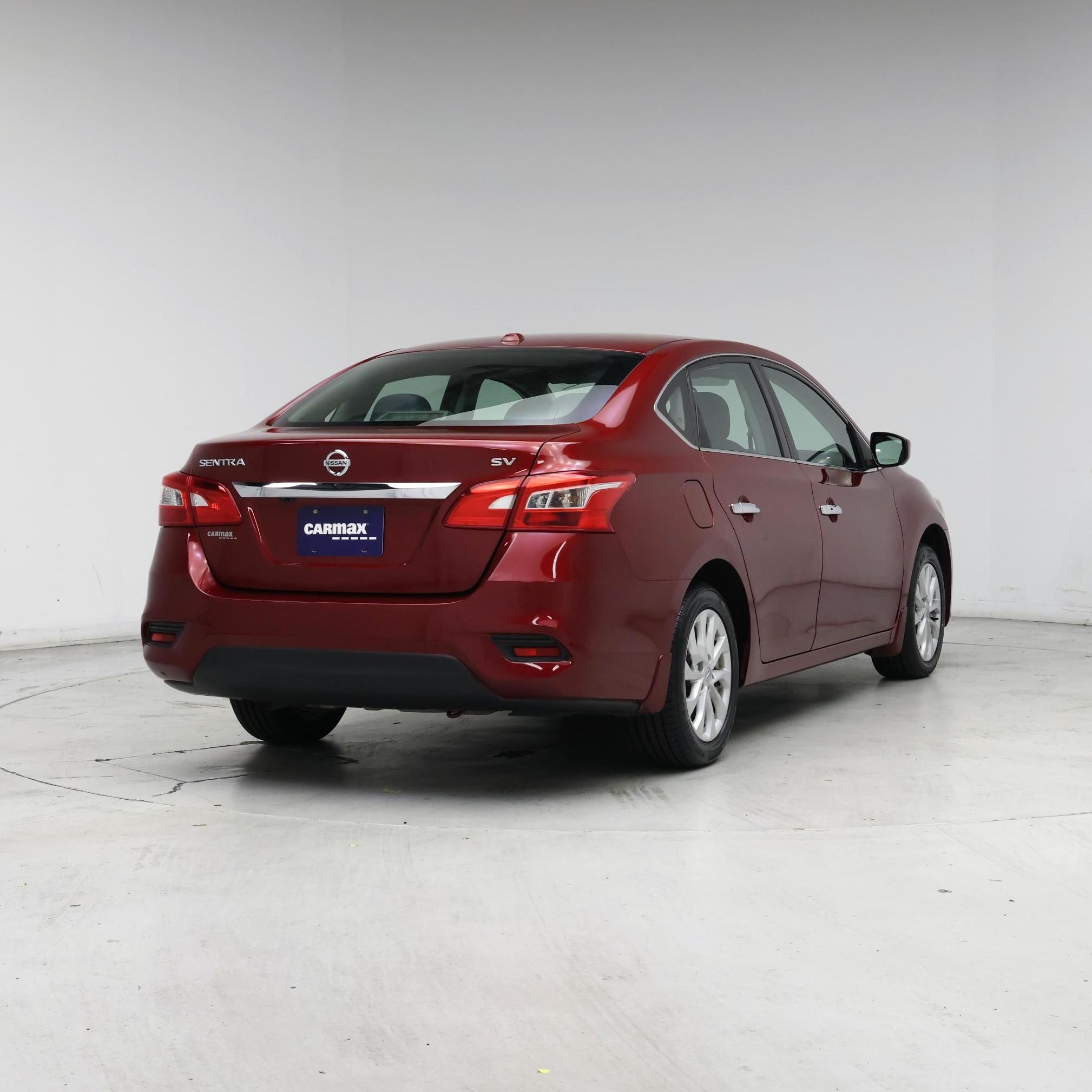 Thumbnail: 2019 Nissan Sentra - 8