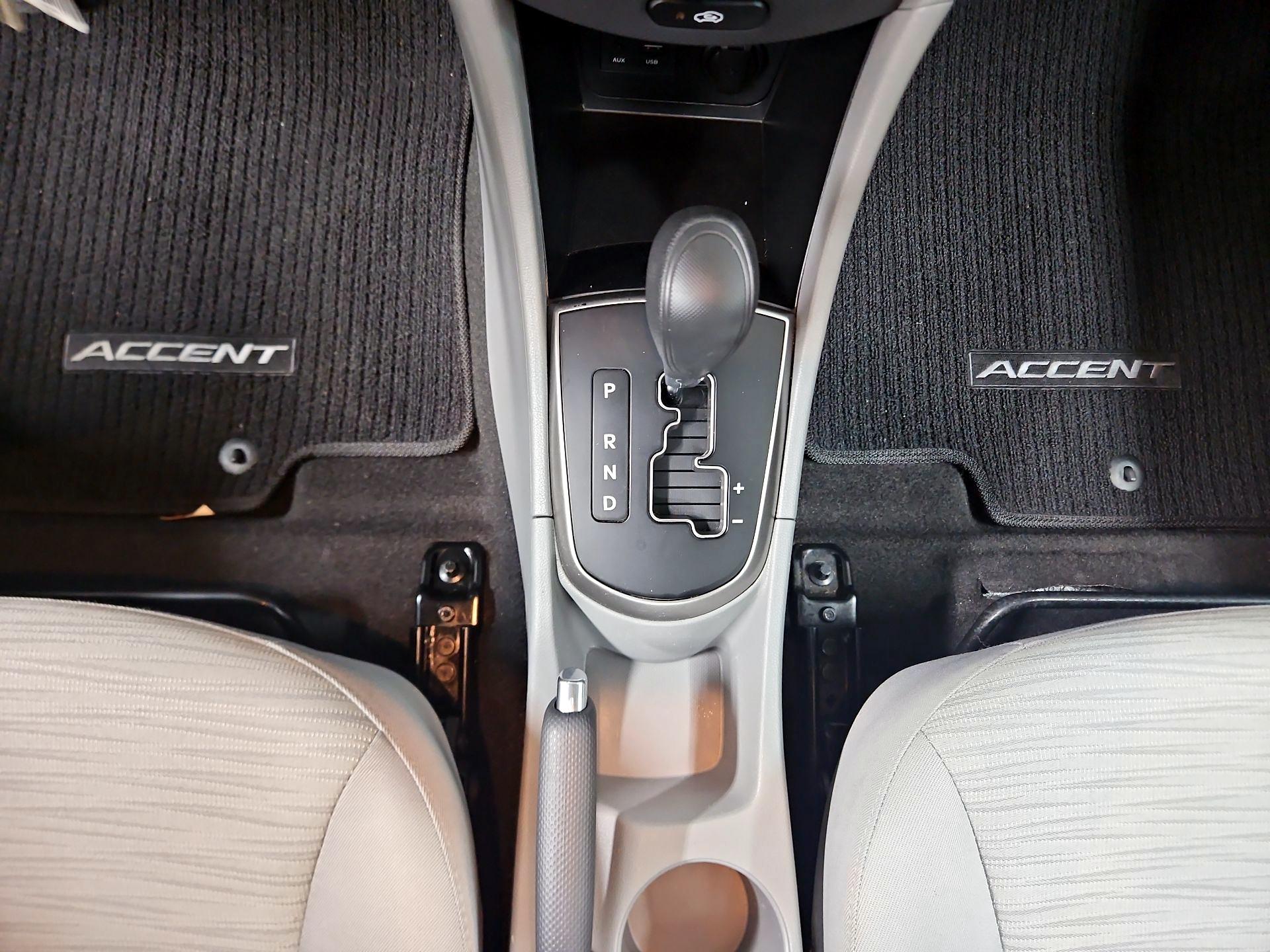 Thumbnail: 2016 Hyundai Accent - 16