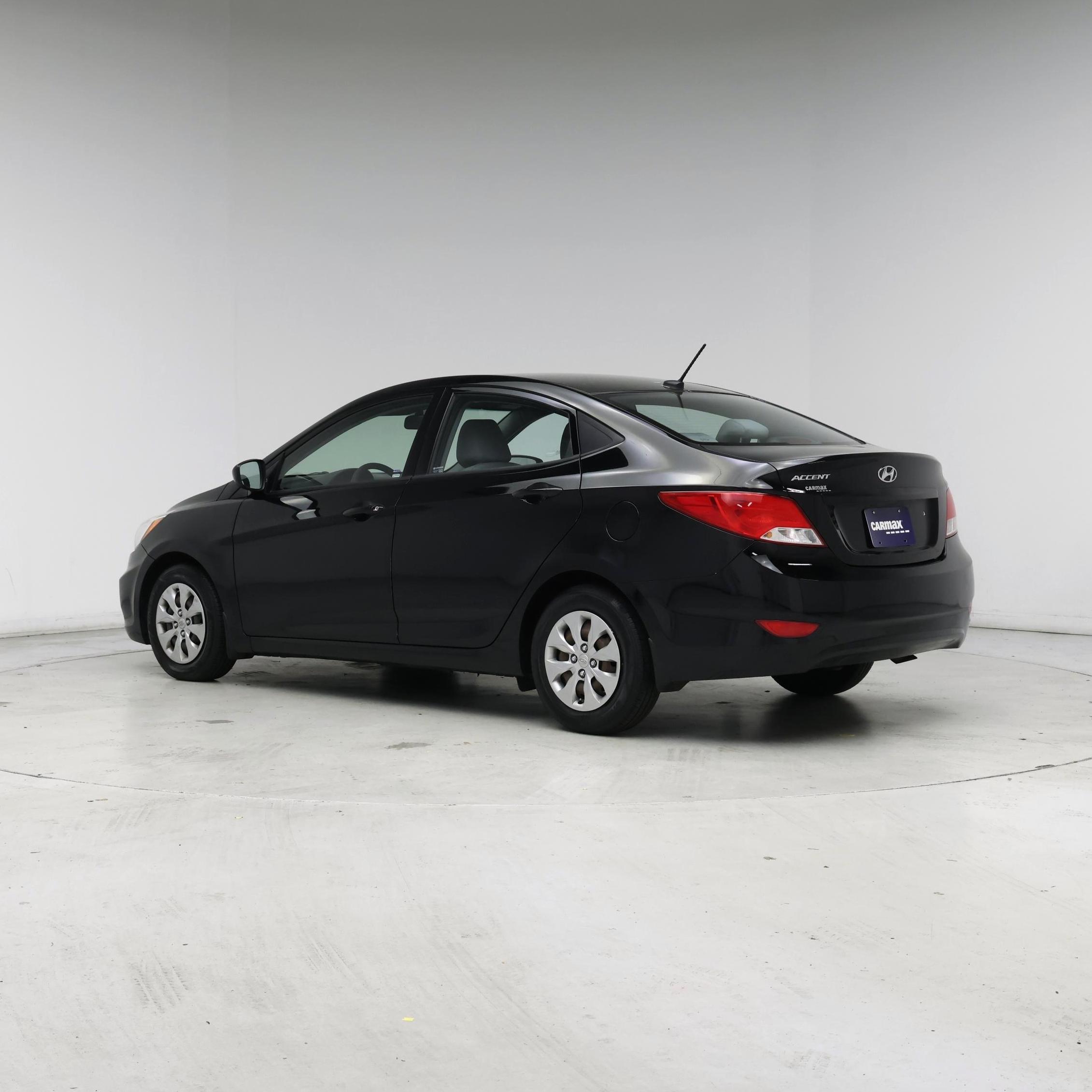 Thumbnail: 2016 Hyundai Accent - 2