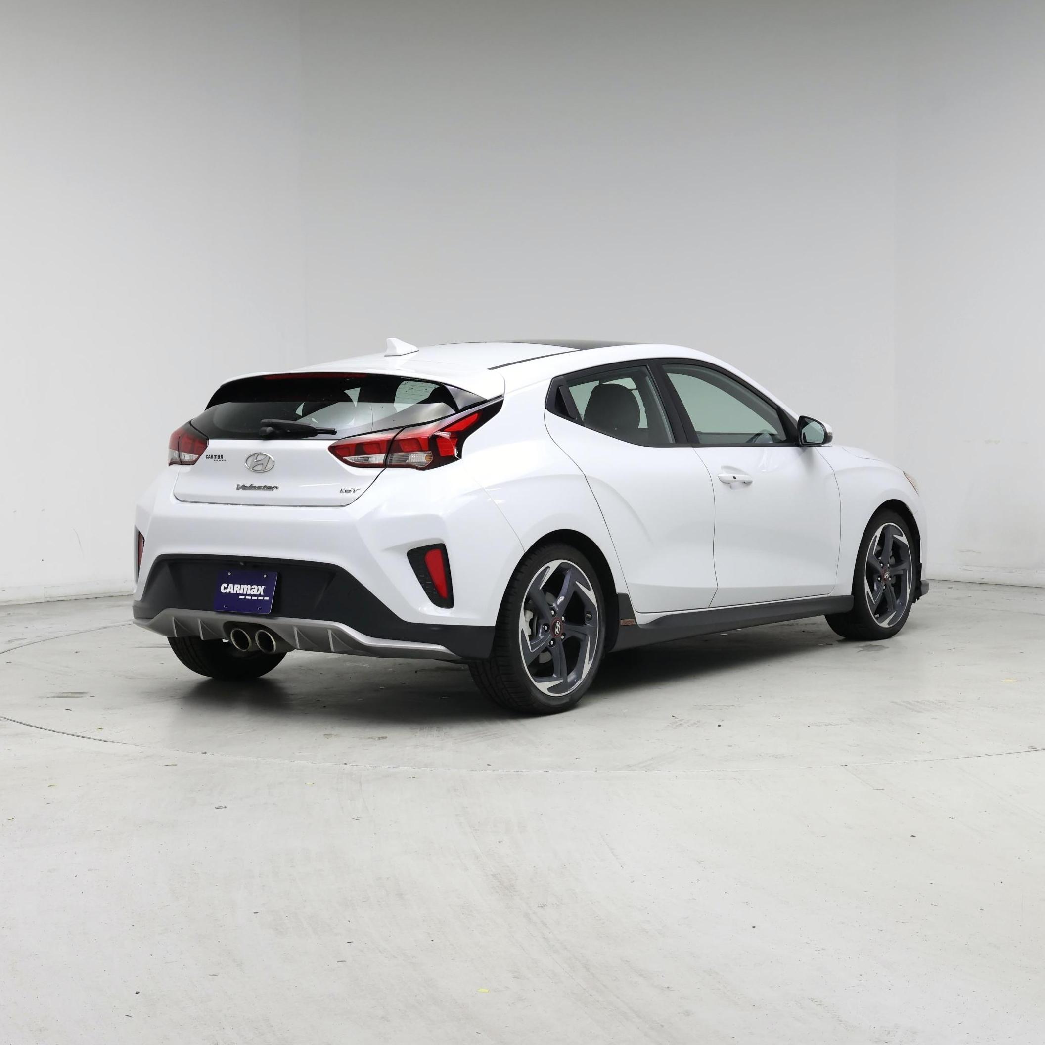 Thumbnail: 2019 Hyundai Veloster - 8