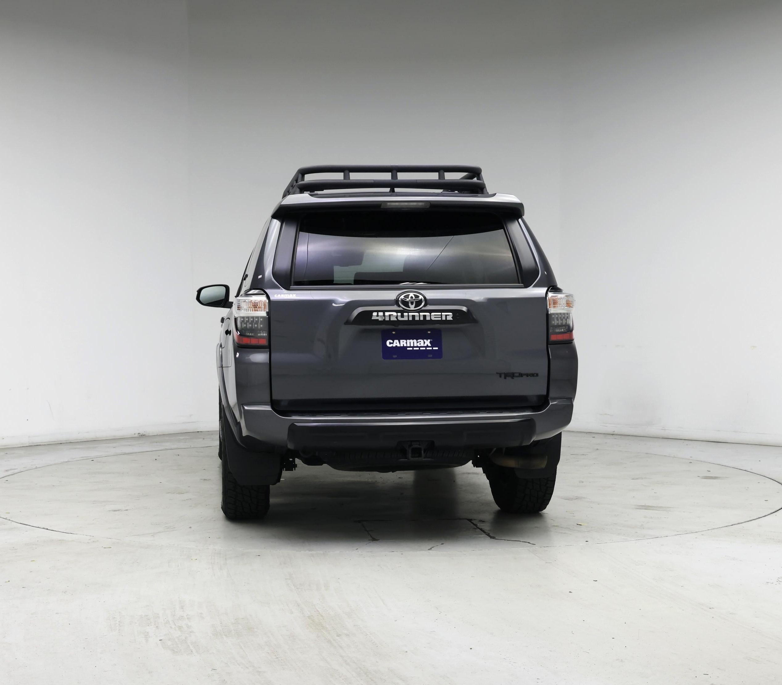 Thumbnail: 2020 Toyota 4Runner - 6