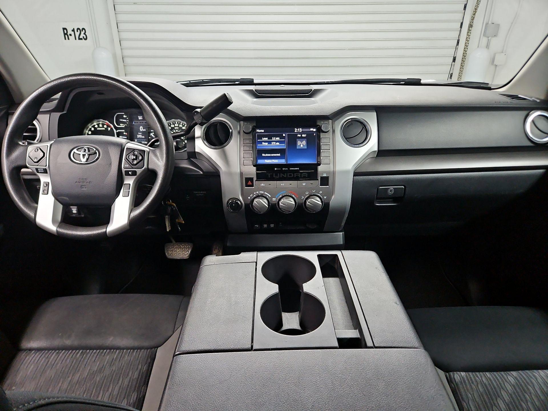 Thumbnail: 2020 Toyota Tundra - 9
