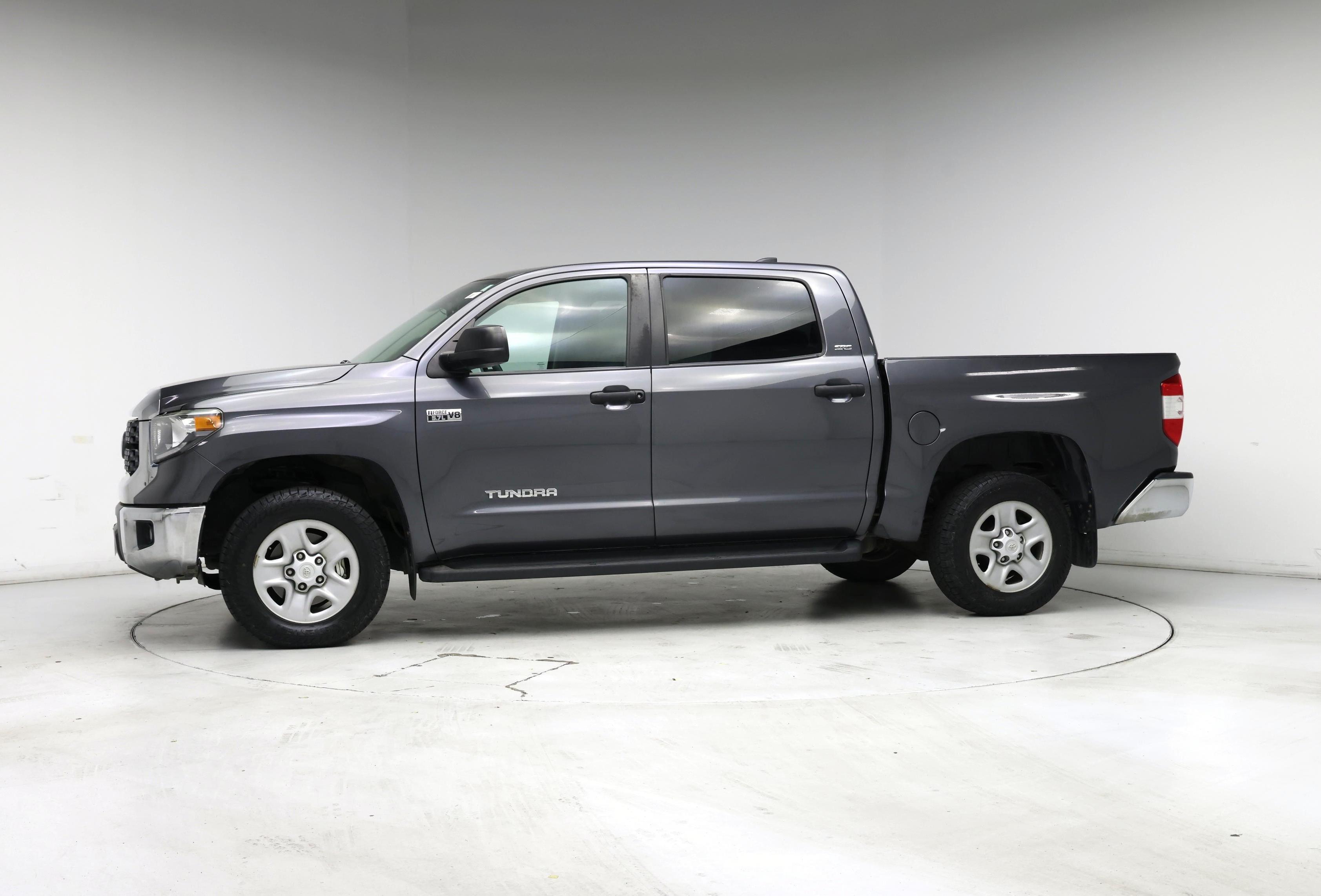 Thumbnail: 2020 Toyota Tundra - 3