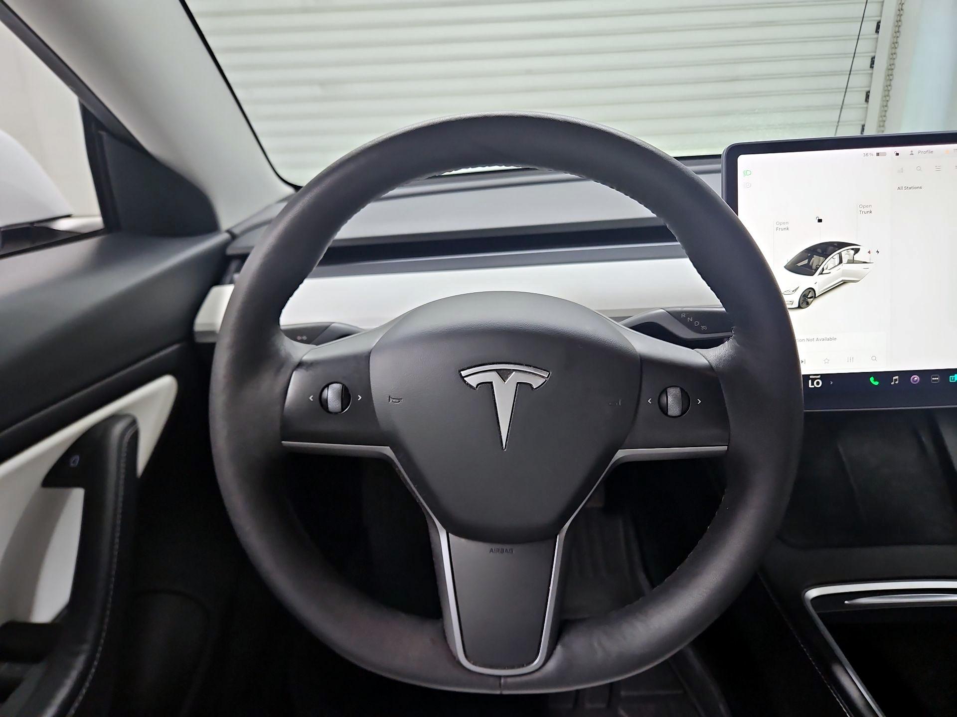 Thumbnail: 2021 Tesla Model 3 - 10