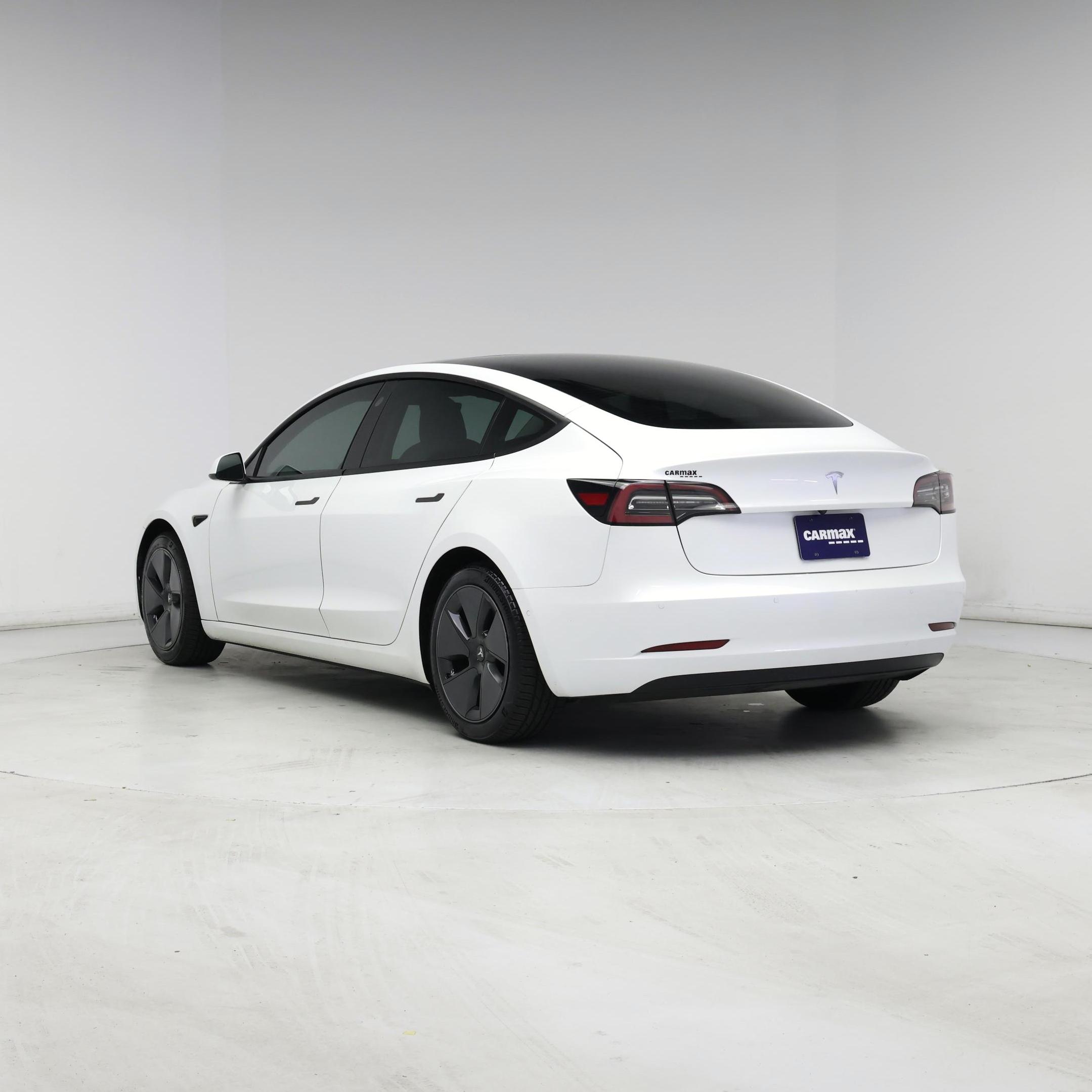 Thumbnail: 2021 Tesla Model 3 - 2