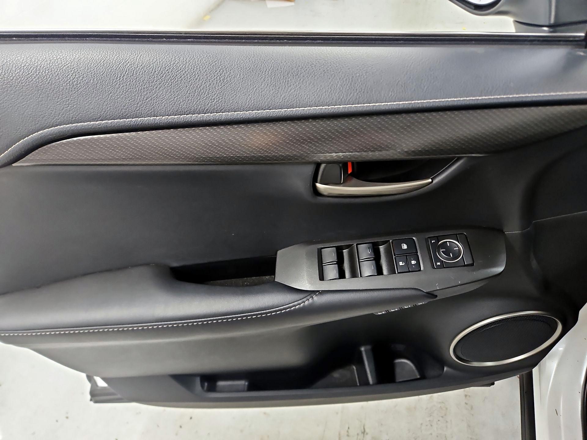 Thumbnail: 2015 Lexus NX - 12