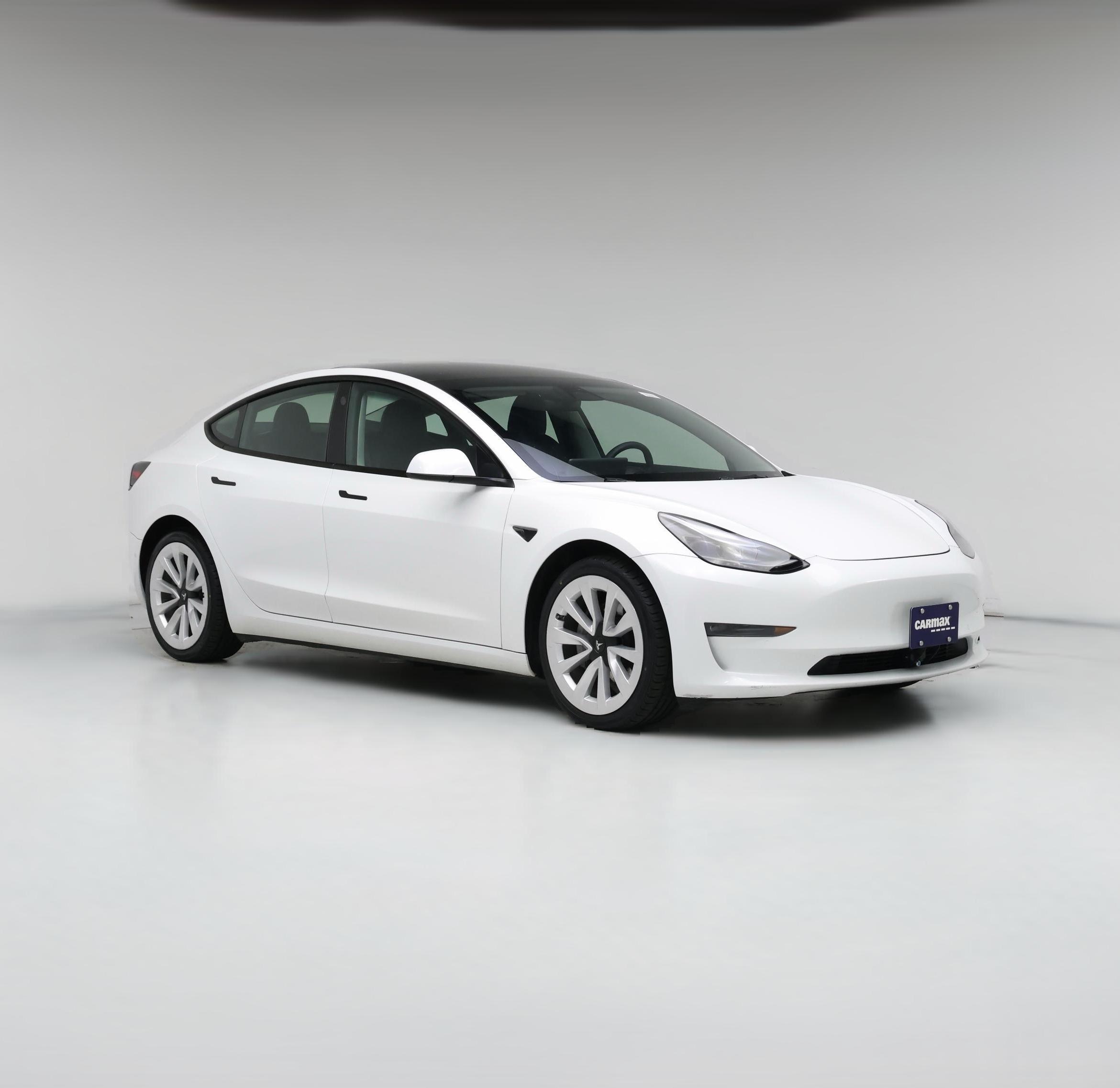 Thumbnail: 2022 Tesla Model 3 - 1