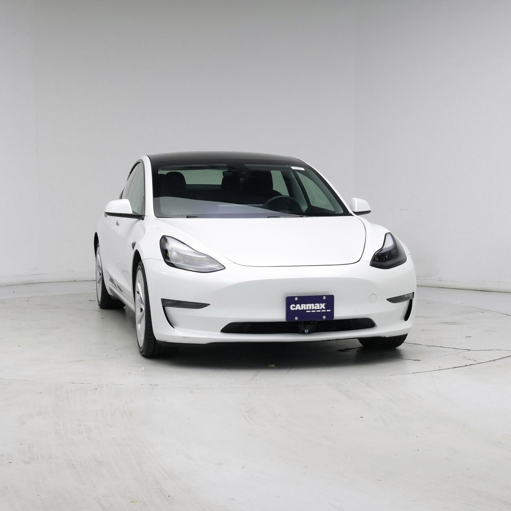 Thumbnail: 2022 Tesla Model 3 - 5