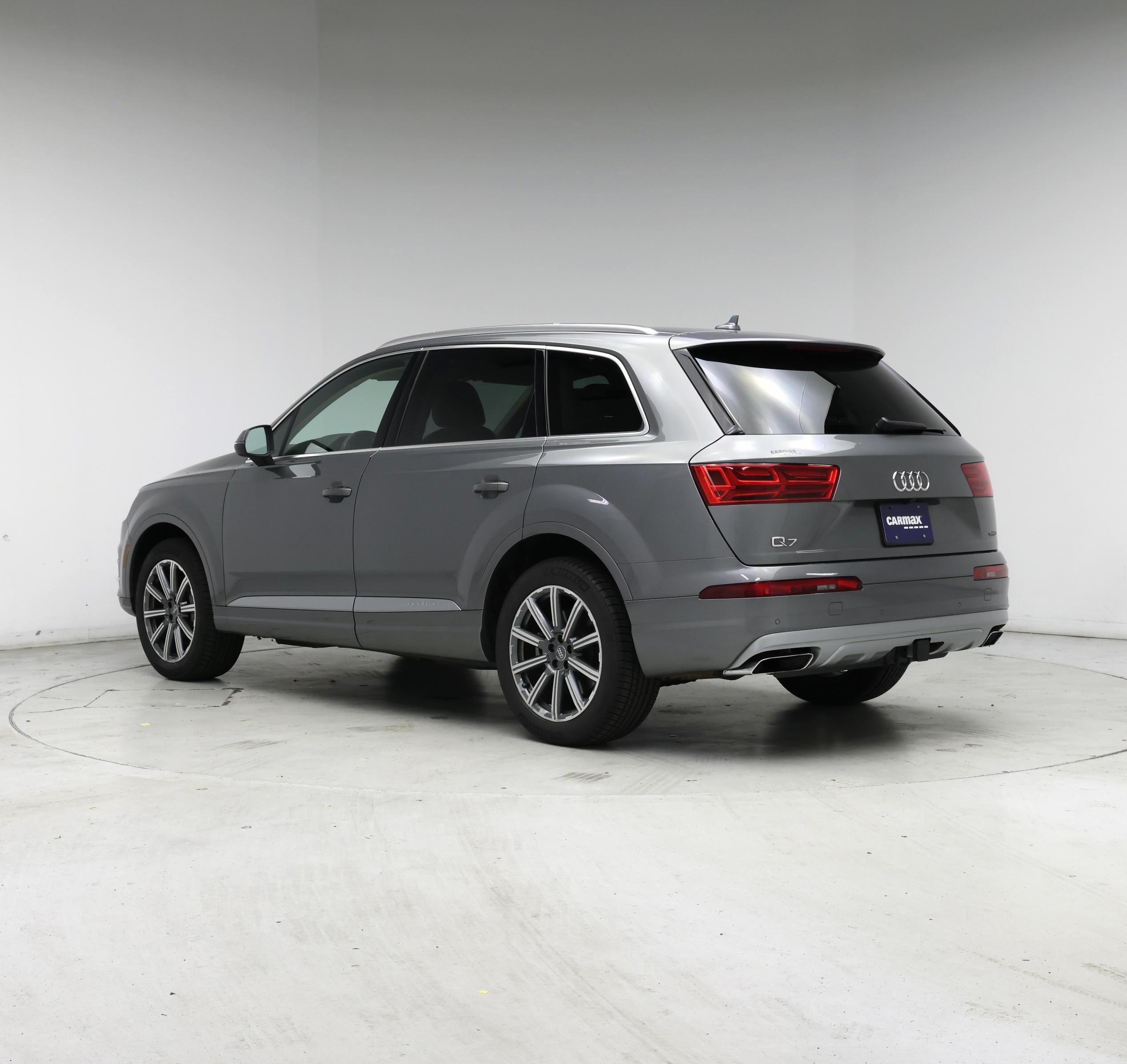 Thumbnail: 2018 Audi Q7 - 2