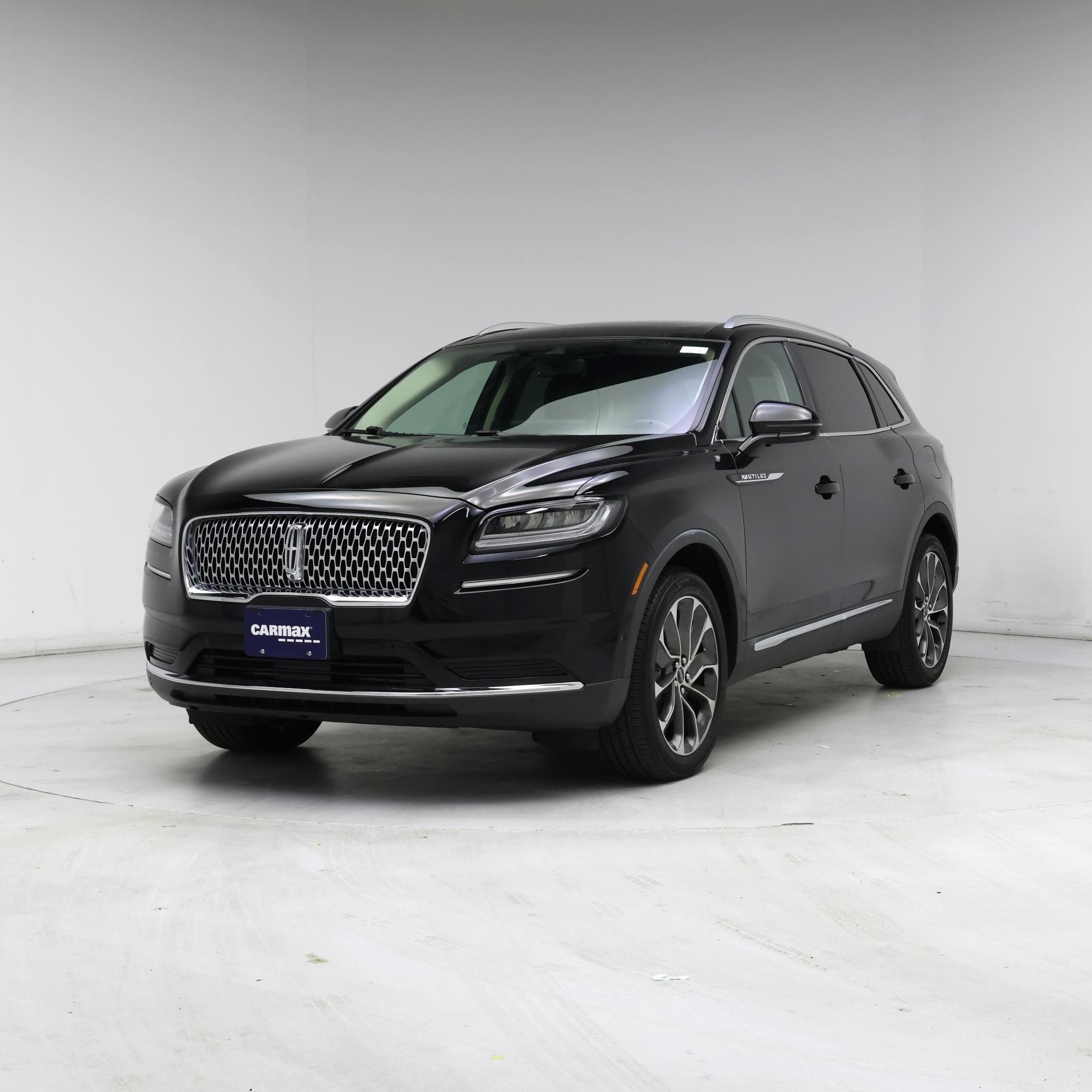 Thumbnail: 2022 Lincoln Nautilus - 4
