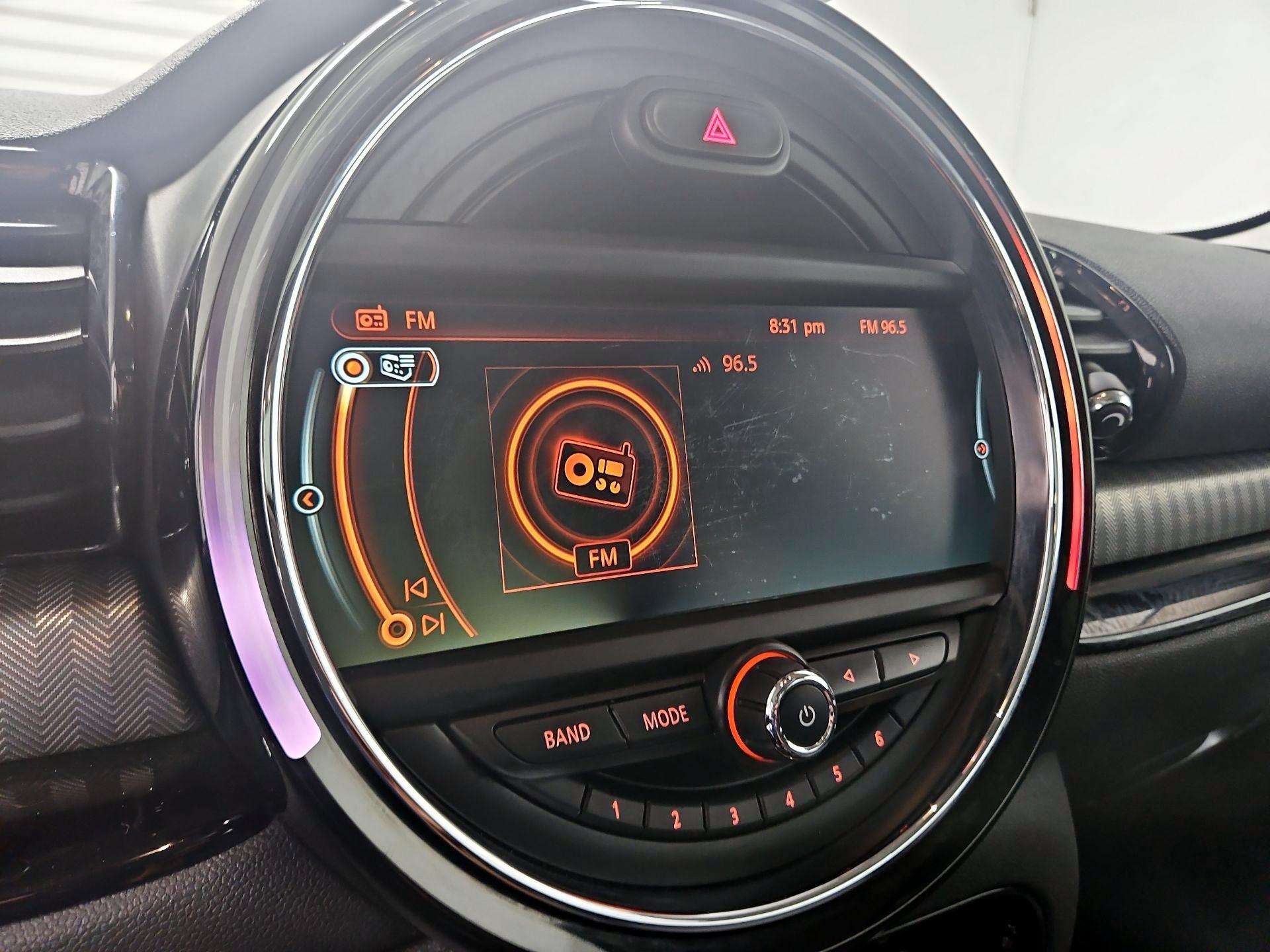 Thumbnail: 2016 MINI Cooper Clubman - 15