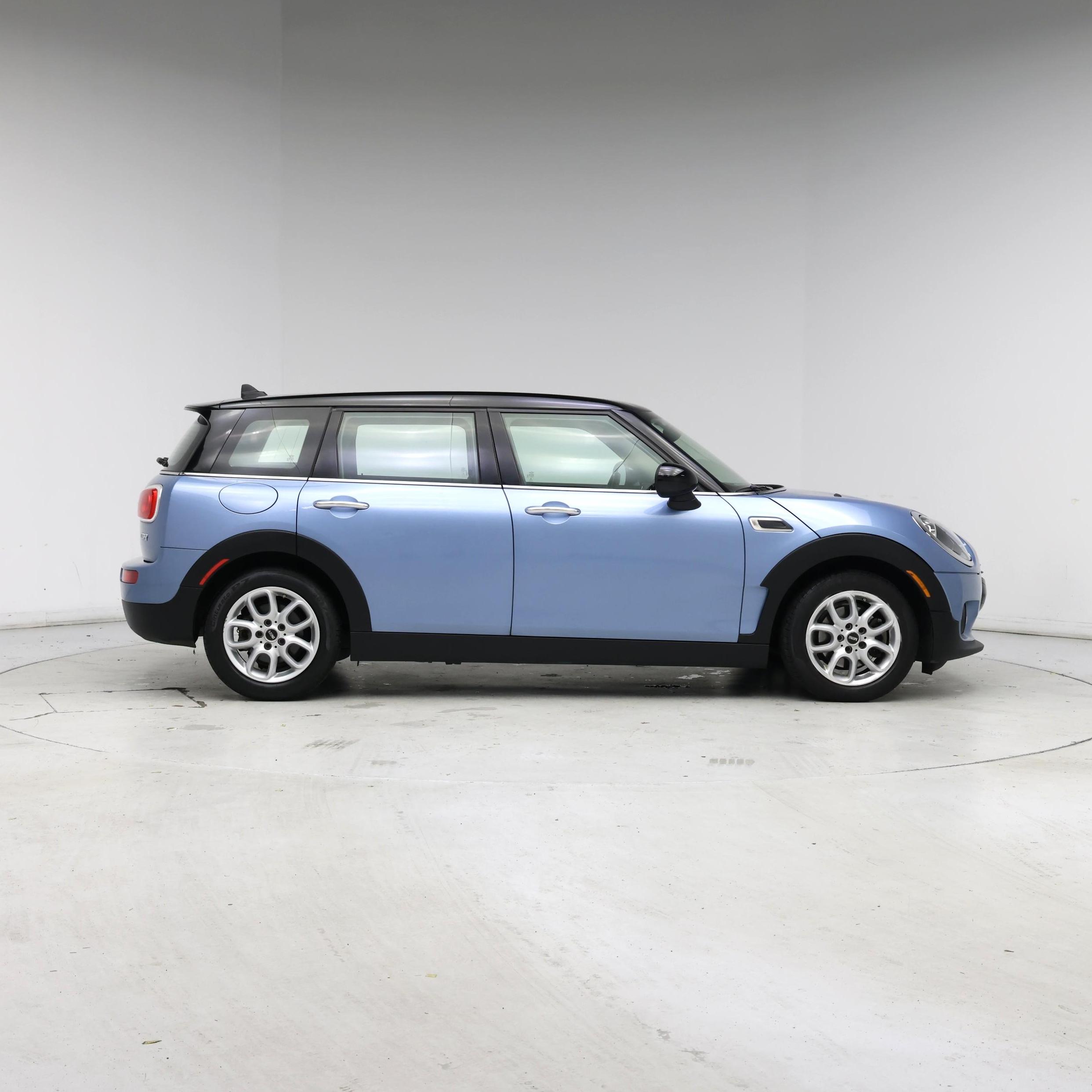 Thumbnail: 2016 MINI Cooper Clubman - 7