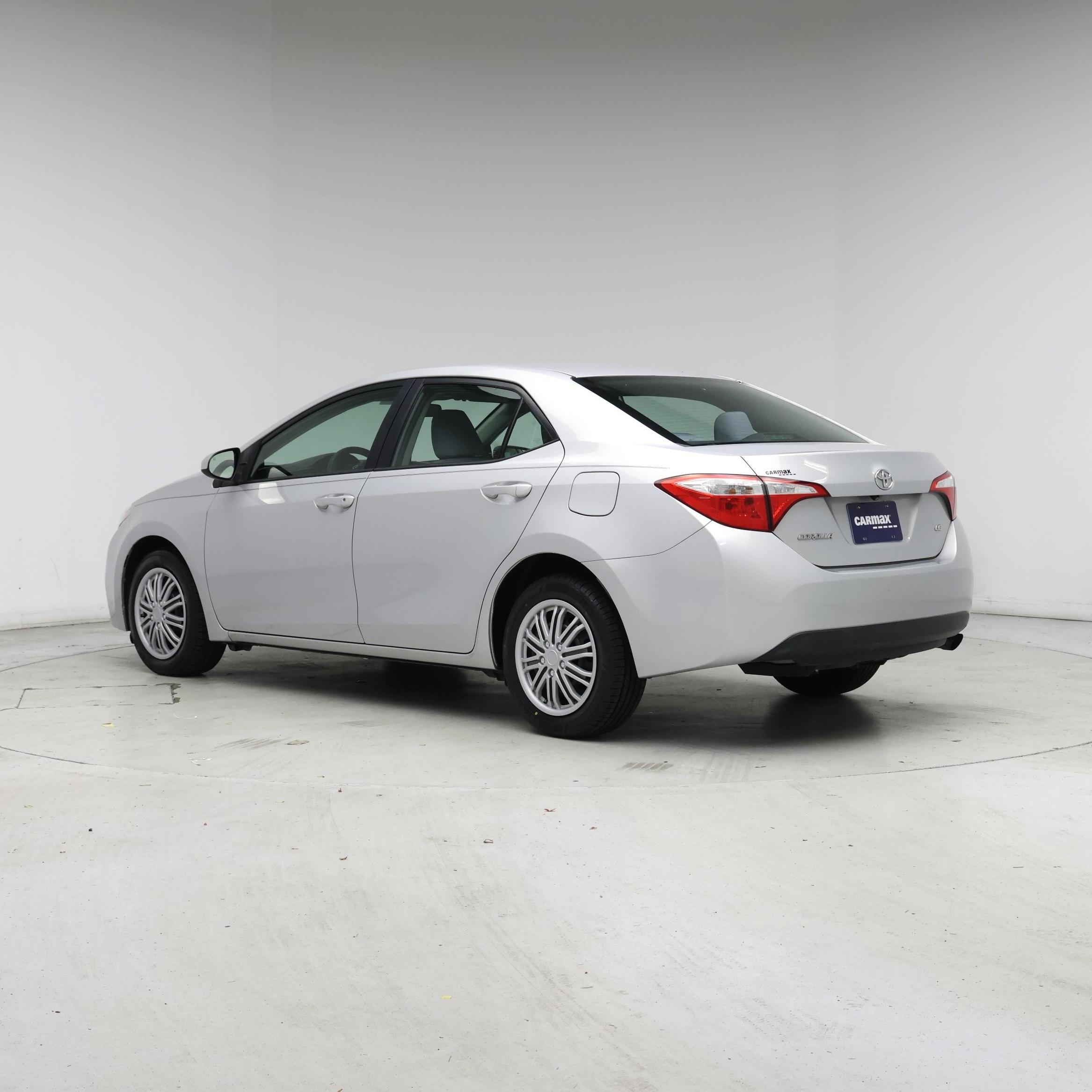 Thumbnail: 2015 Toyota Corolla - 2