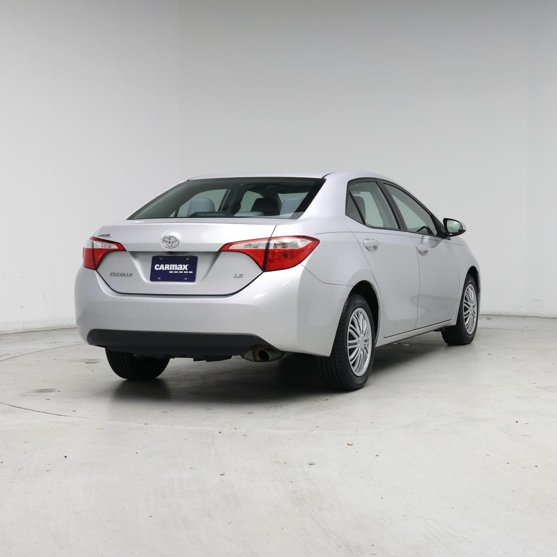 Thumbnail: 2015 Toyota Corolla - 8