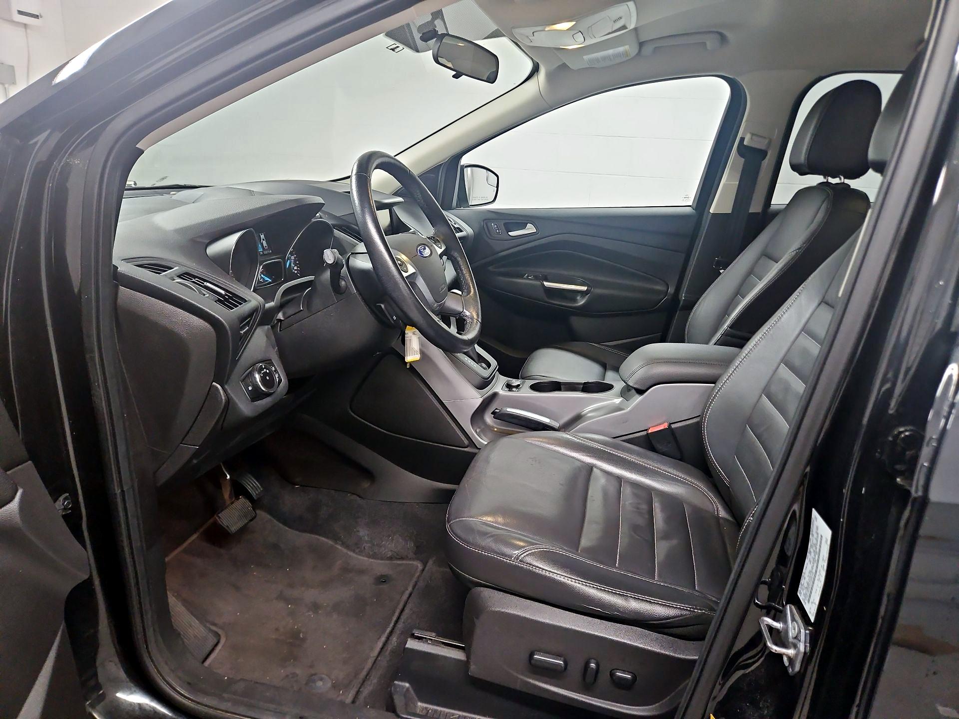 Thumbnail: 2015 Ford Escape - 11