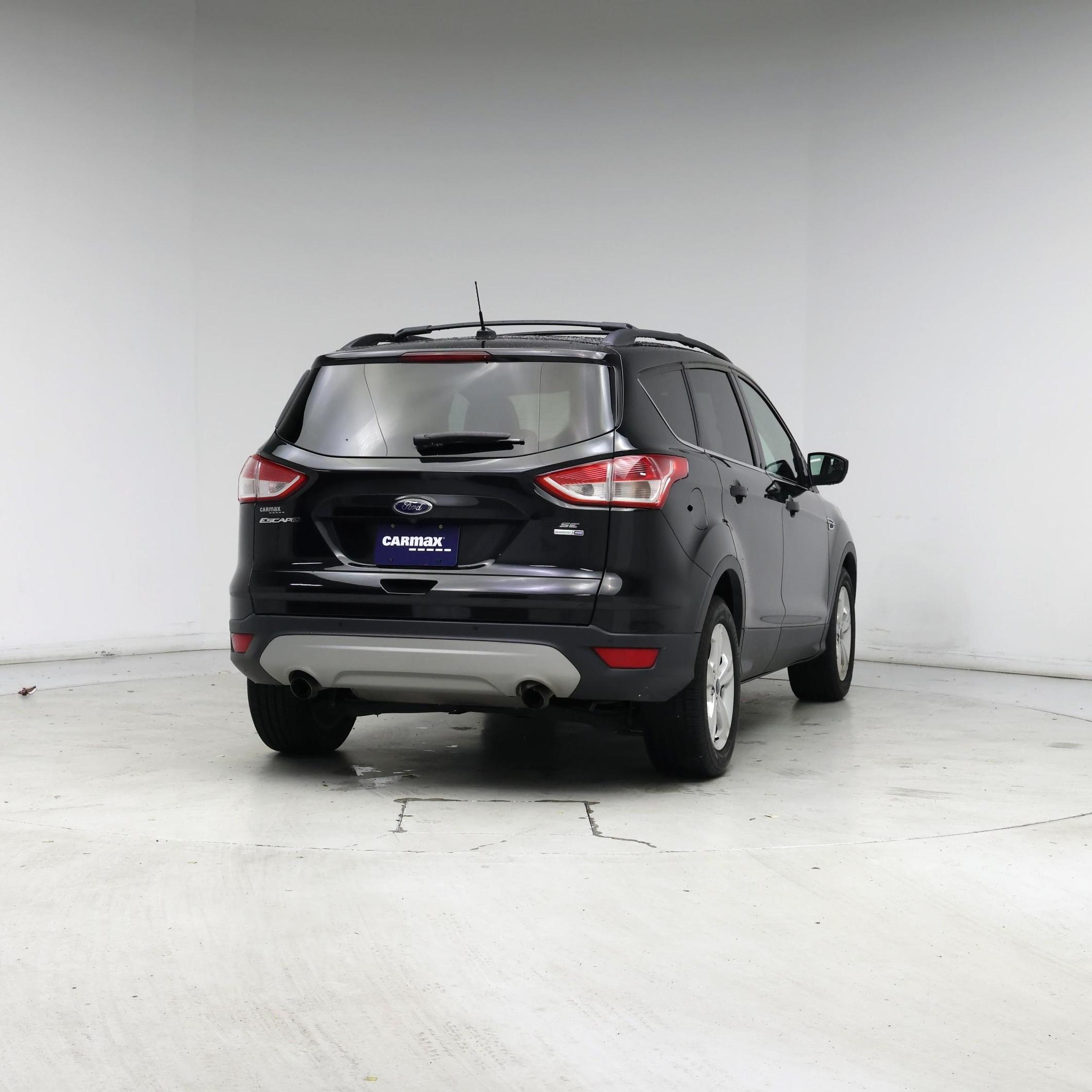 Thumbnail: 2015 Ford Escape - 8