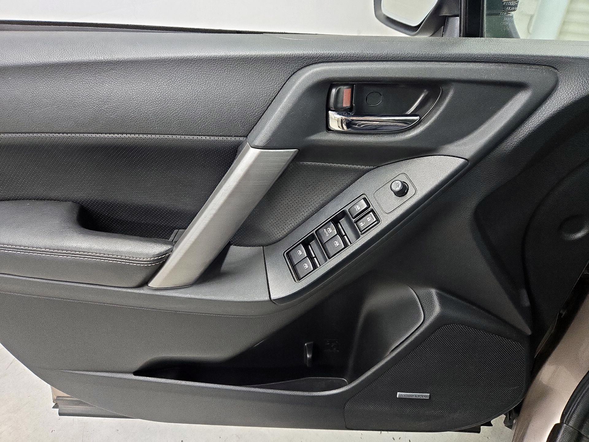 Thumbnail: 2014 Subaru Forester - 12