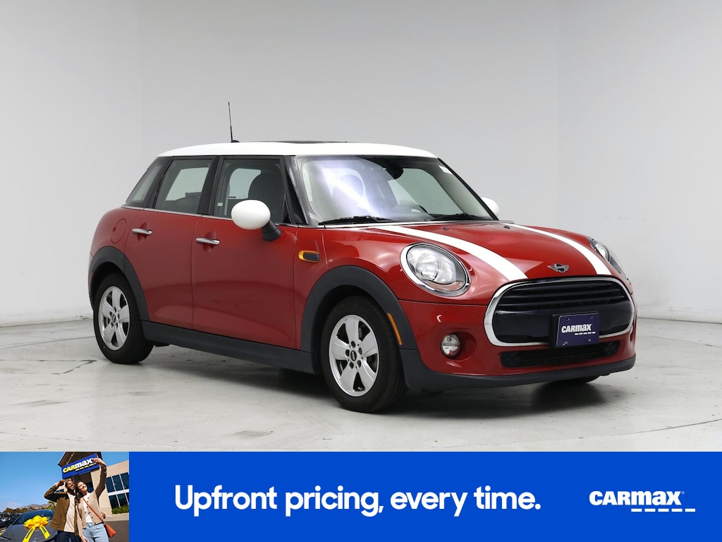 2017 MINI Hardtop Cooper
