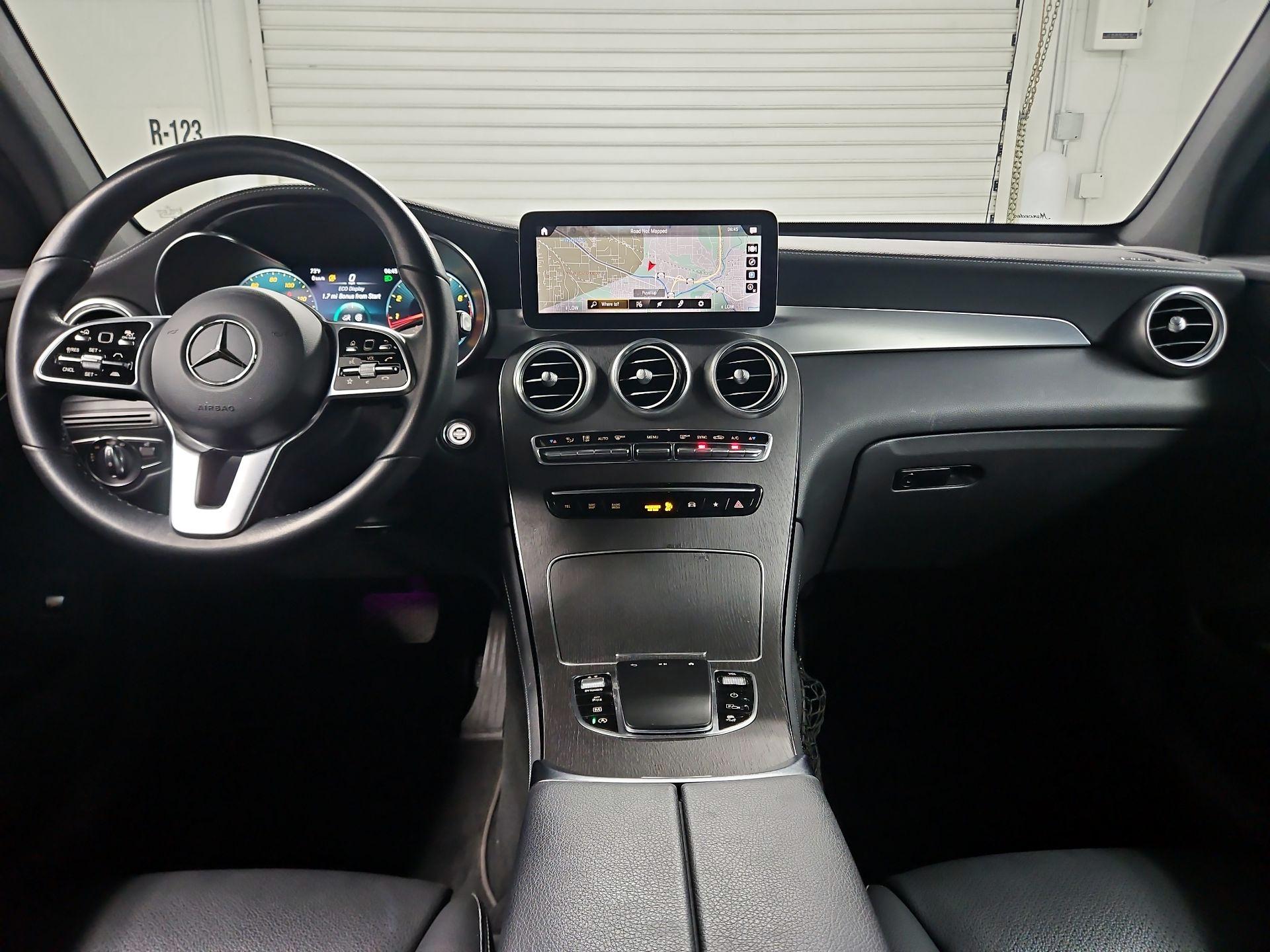 Thumbnail: 2020 Mercedes-Benz GLC - 9