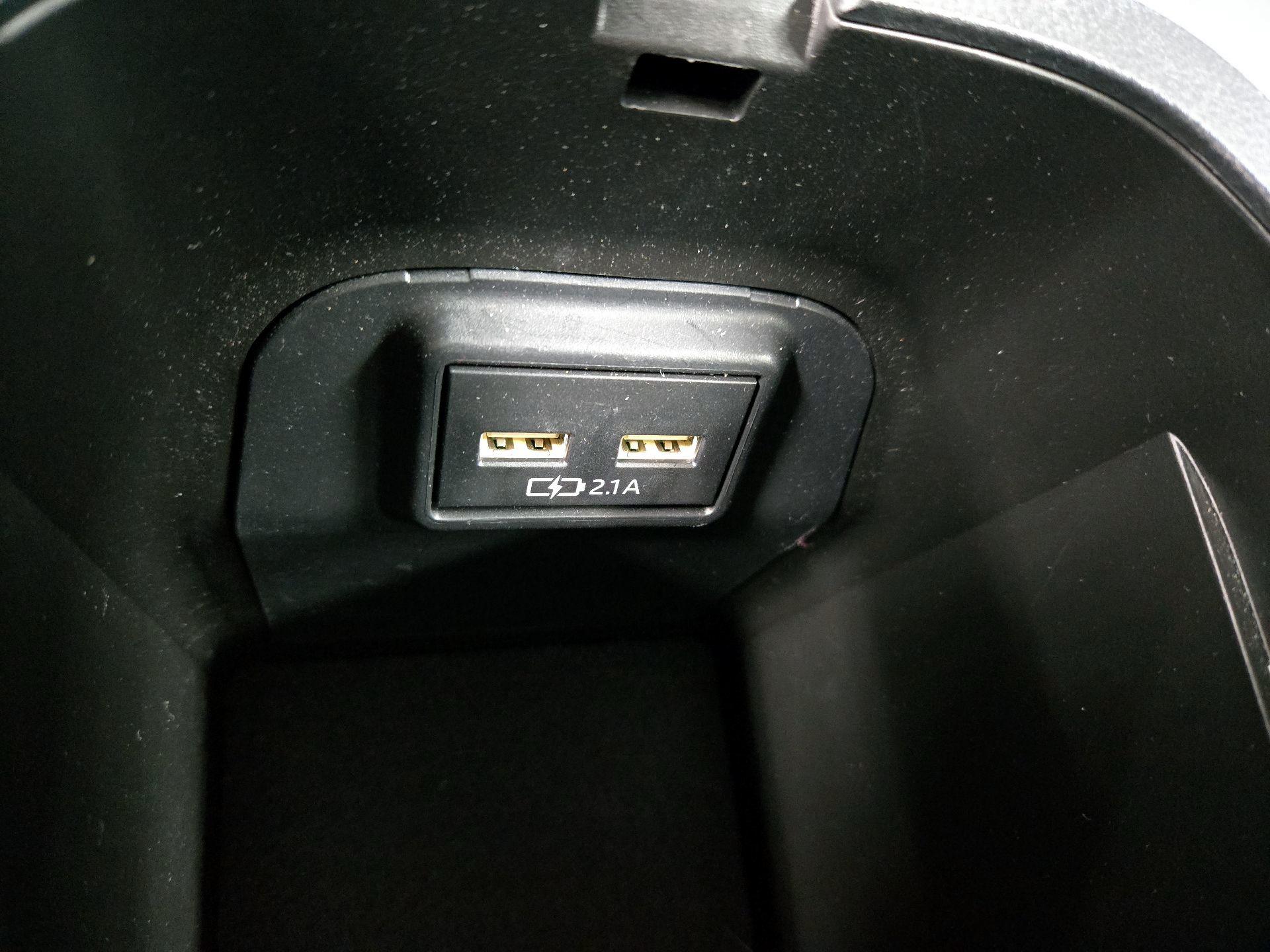 Thumbnail: 2021 Toyota RAV4 - 18