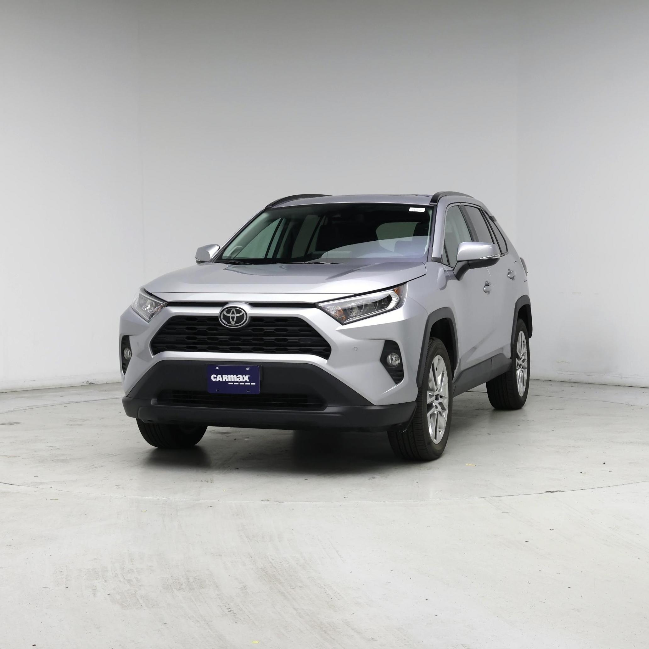 Thumbnail: 2021 Toyota RAV4 - 4