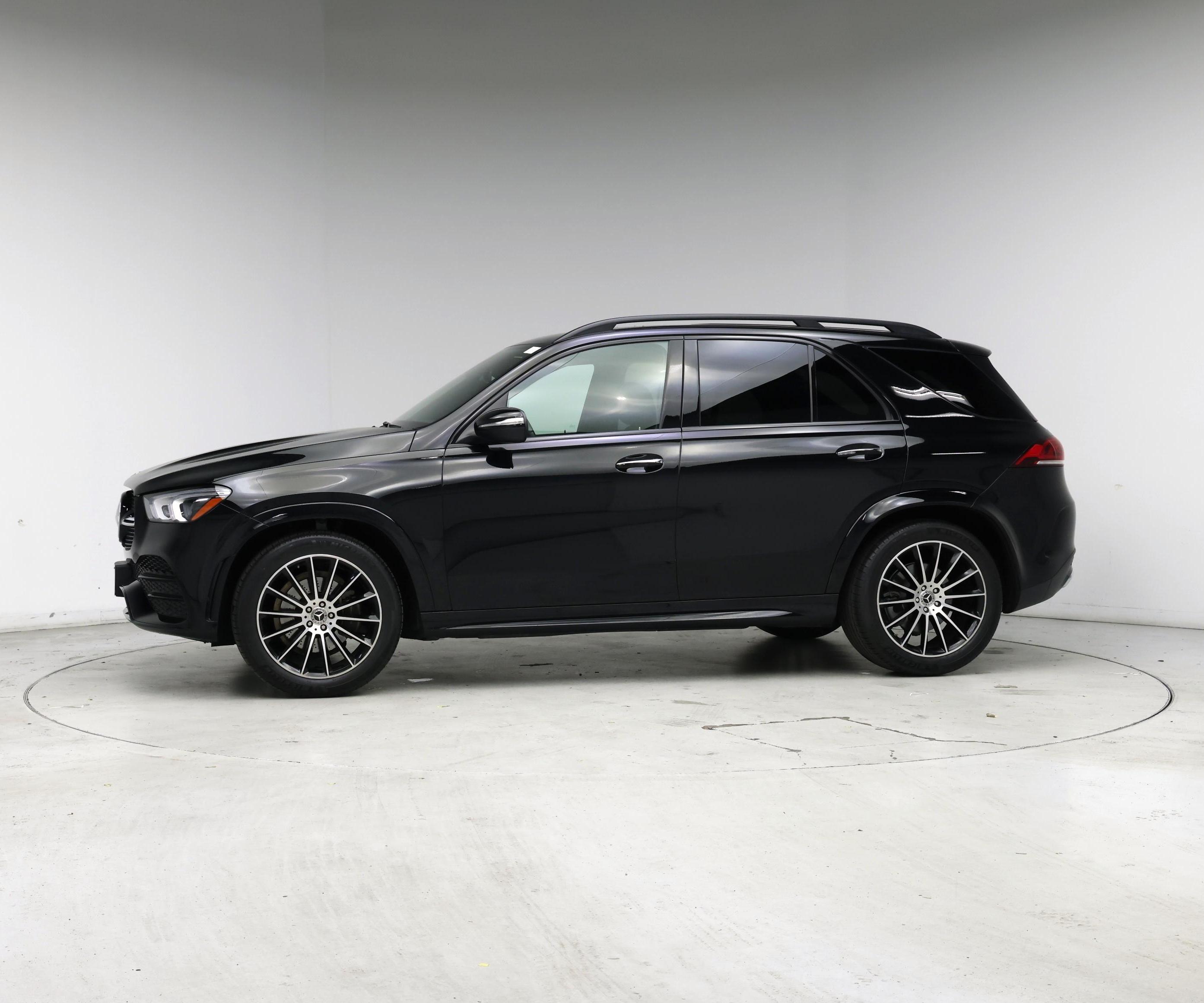 Thumbnail: 2020 Mercedes-Benz GLE - 3