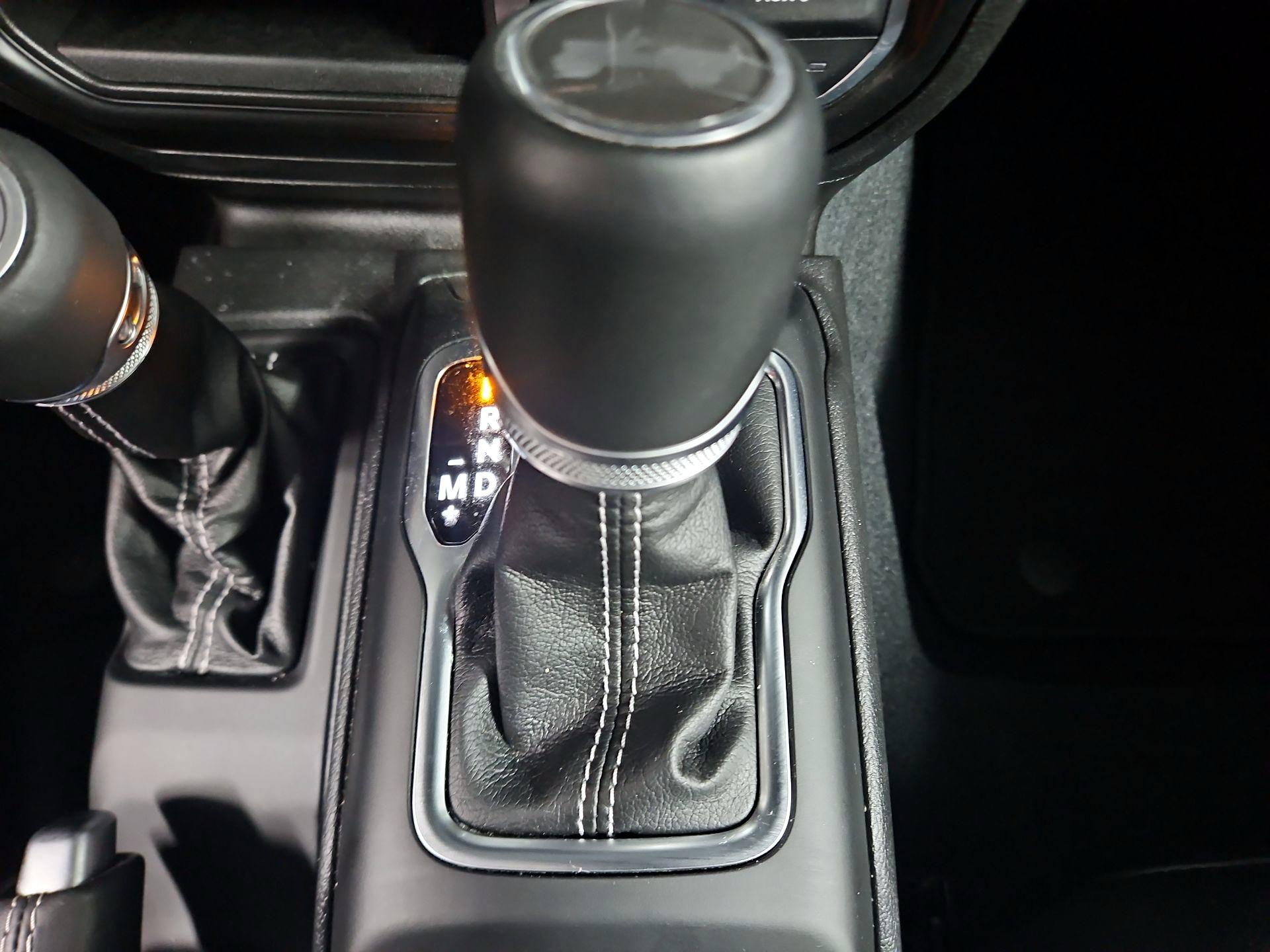 Thumbnail: 2022 Jeep Wrangler - 18