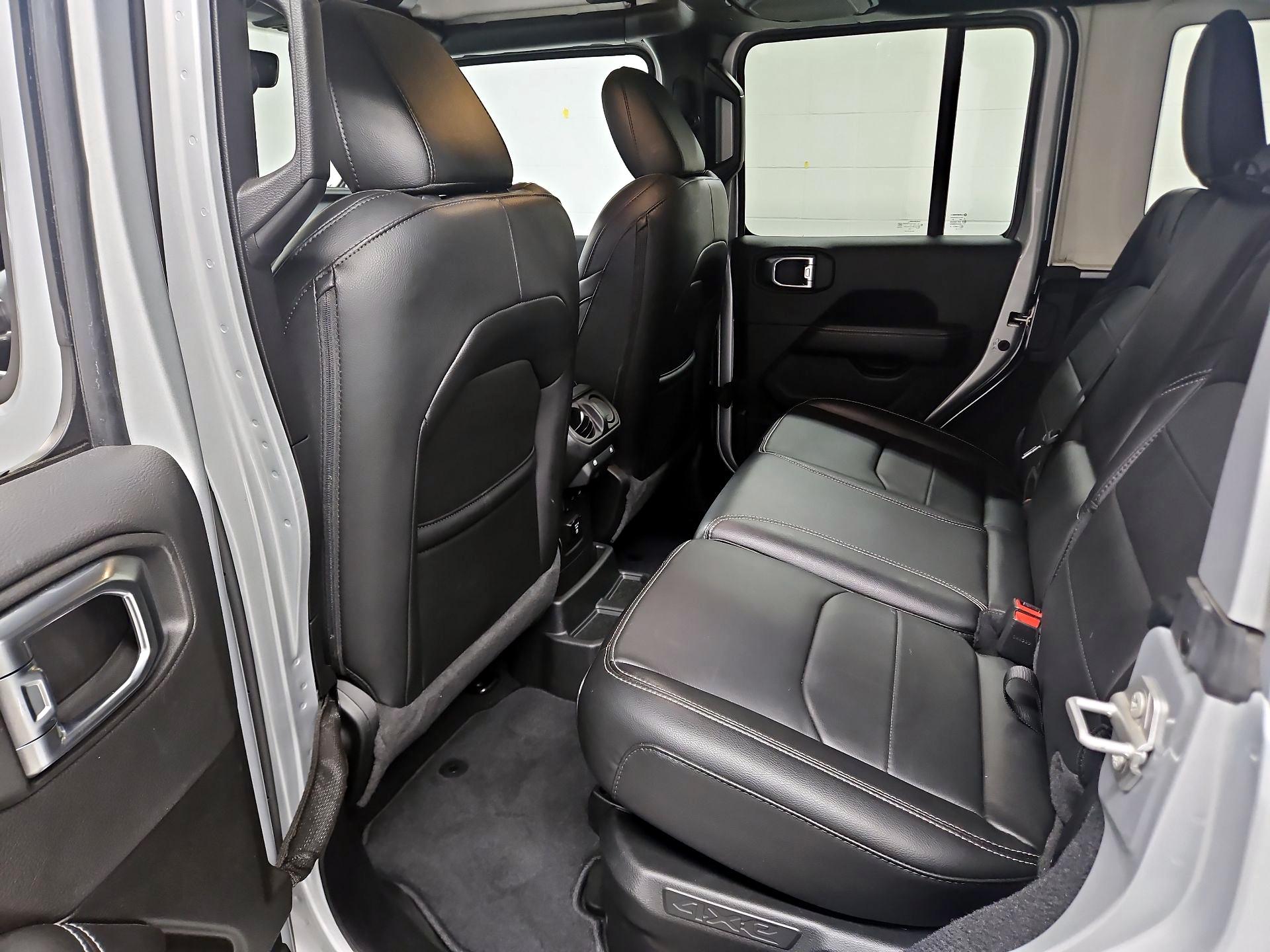 Thumbnail: 2022 Jeep Wrangler - 20