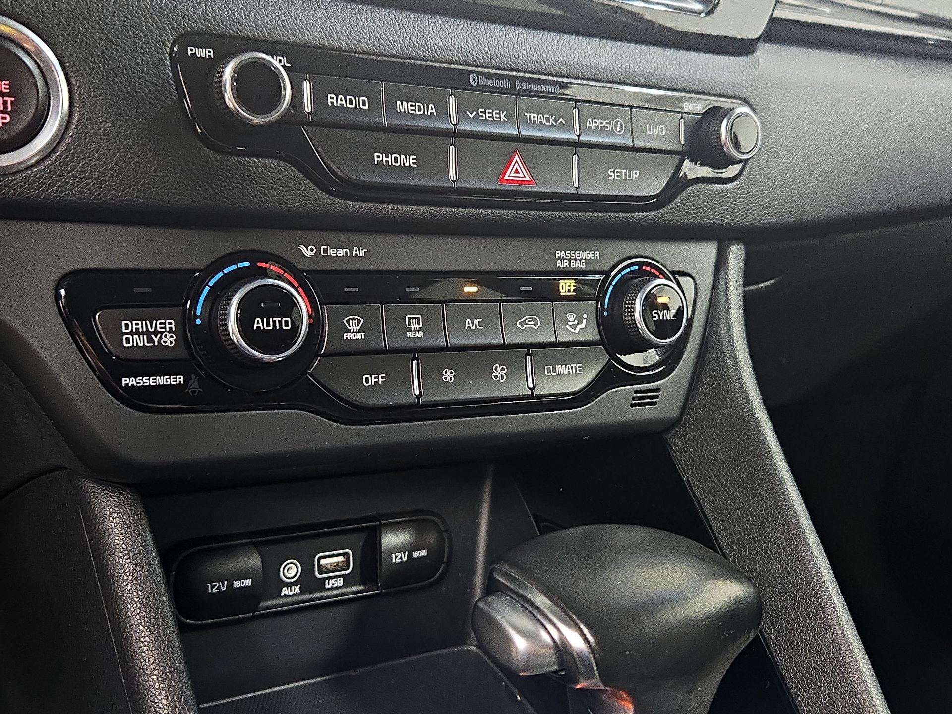 Thumbnail: 2018 Kia Niro - 16