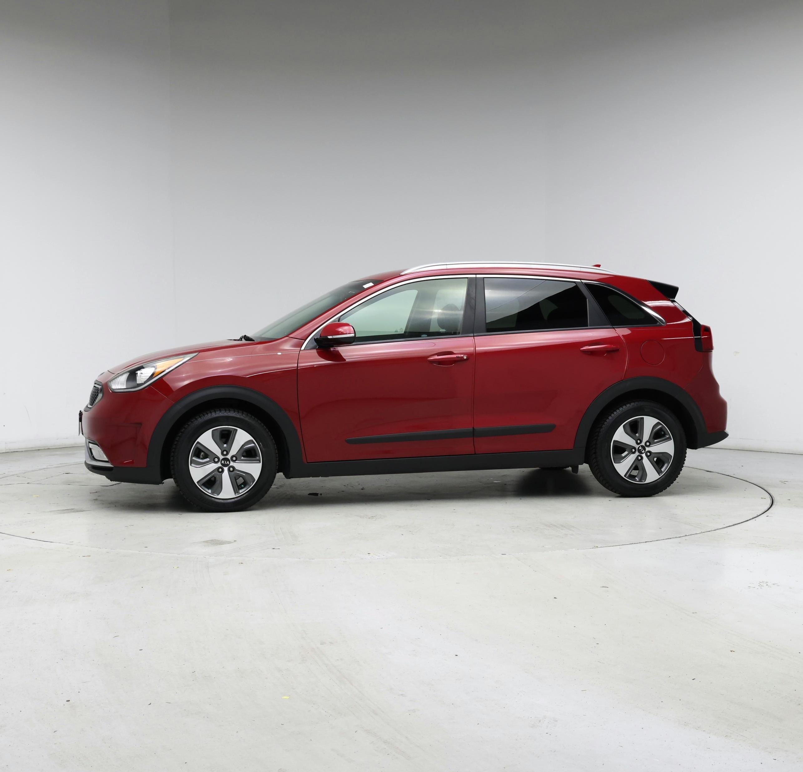 Thumbnail: 2018 Kia Niro - 3