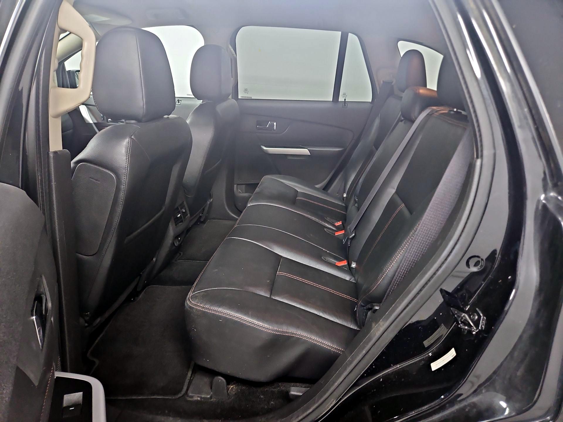 Thumbnail: 2014 Ford Edge - 20
