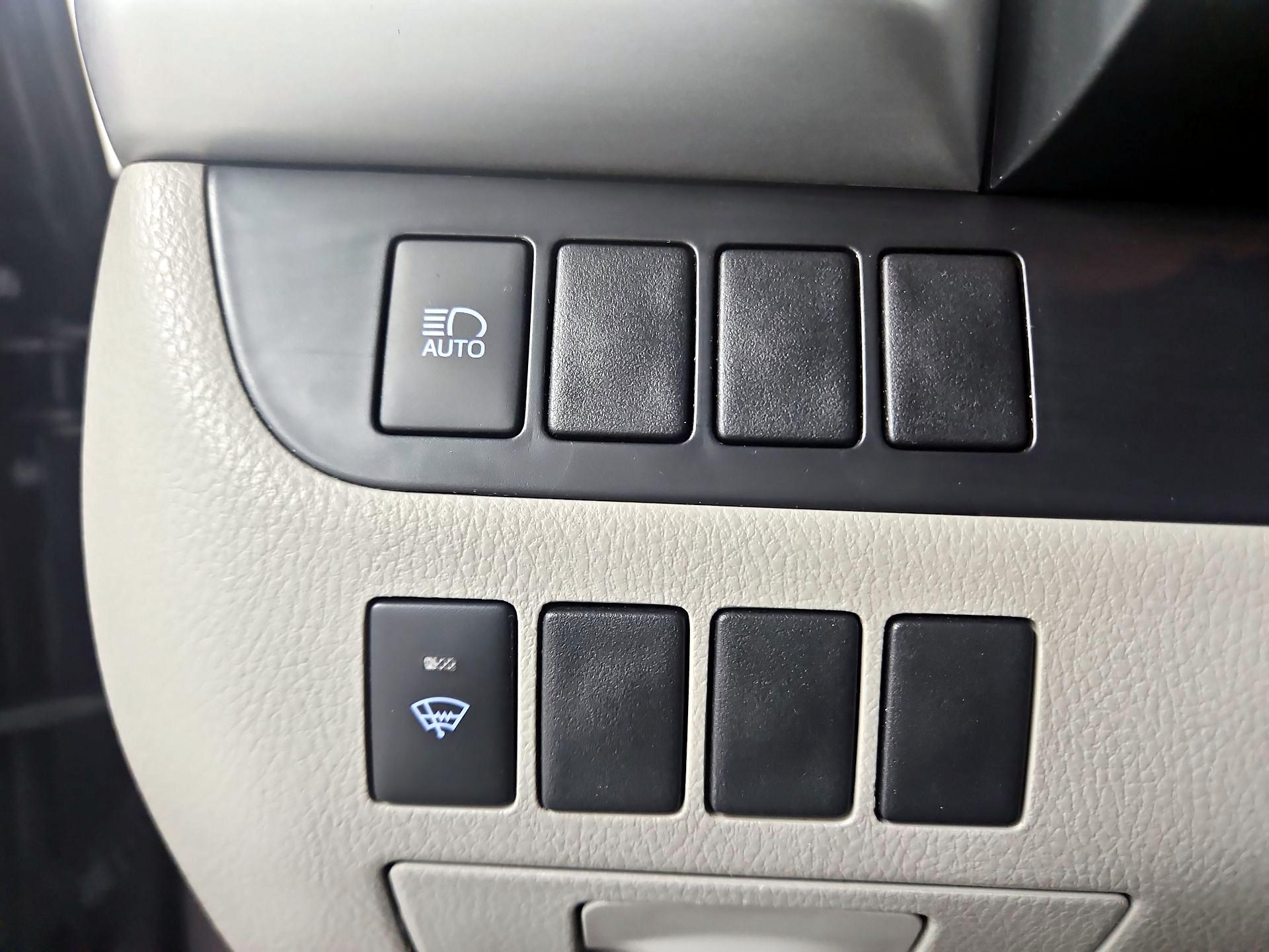 Thumbnail: 2019 Toyota Highlander - 13