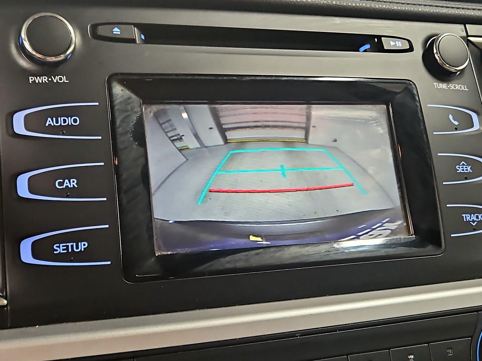 Thumbnail: 2019 Toyota Highlander - 14