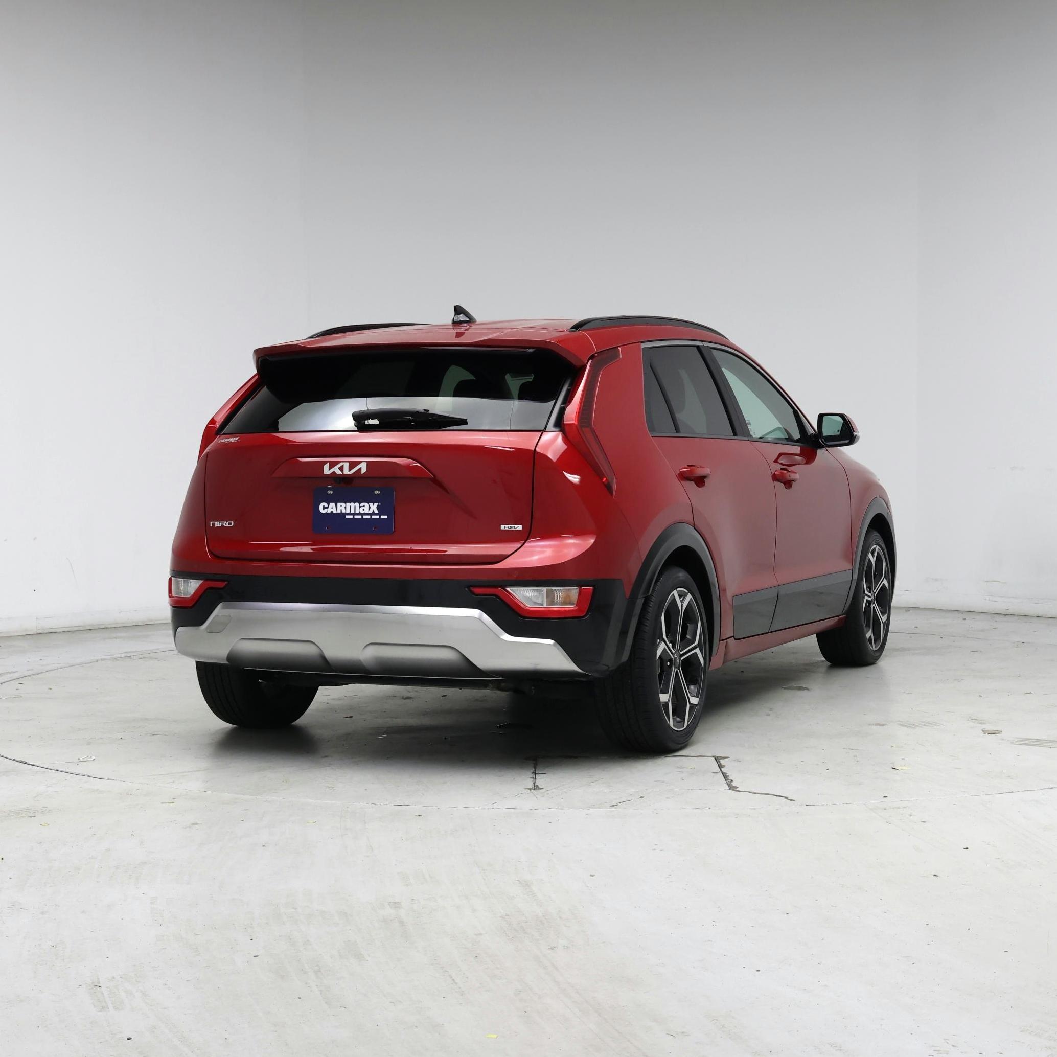Thumbnail: 2024 Kia Niro - 8