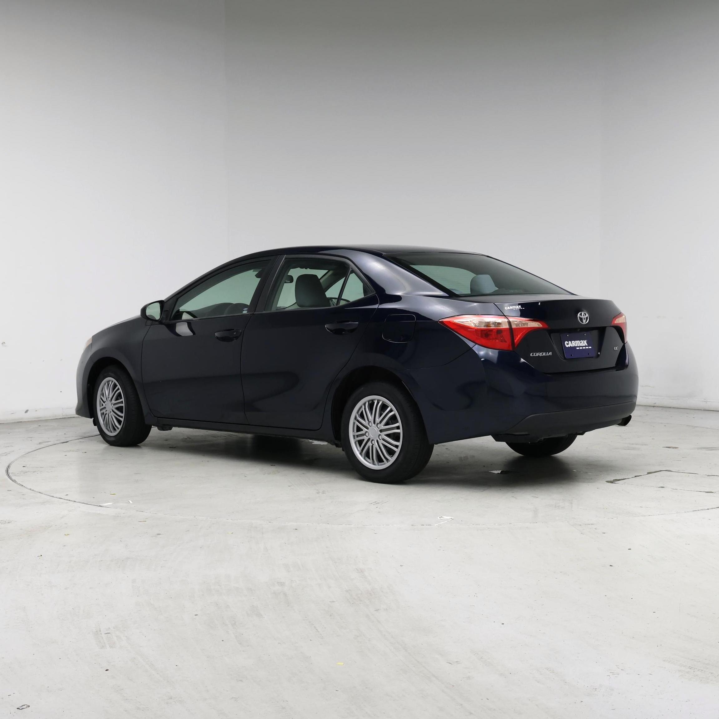 Thumbnail: 2017 Toyota Corolla - 2
